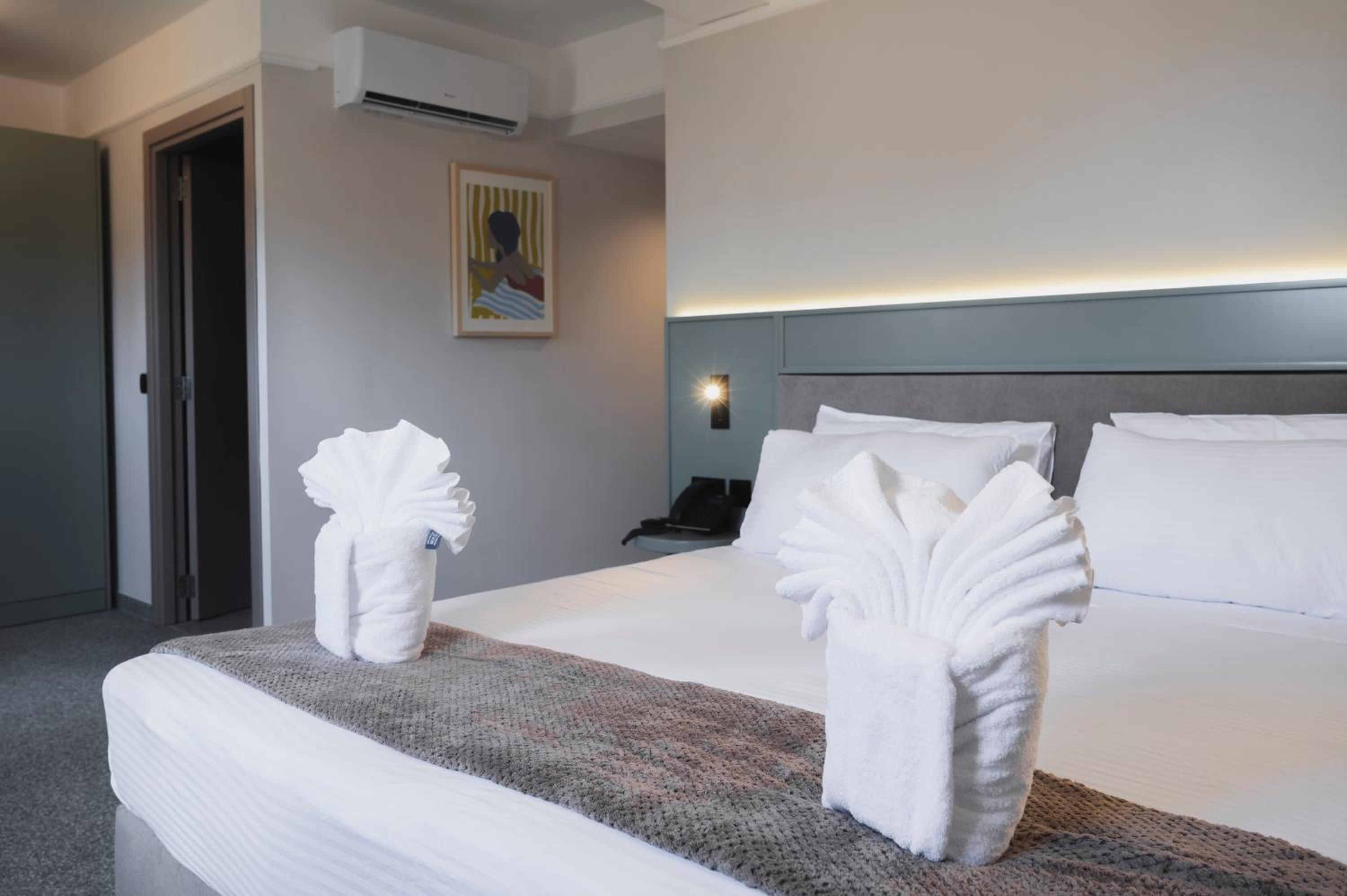 Standard Double or Twin Room - Disability Access - Photo 19