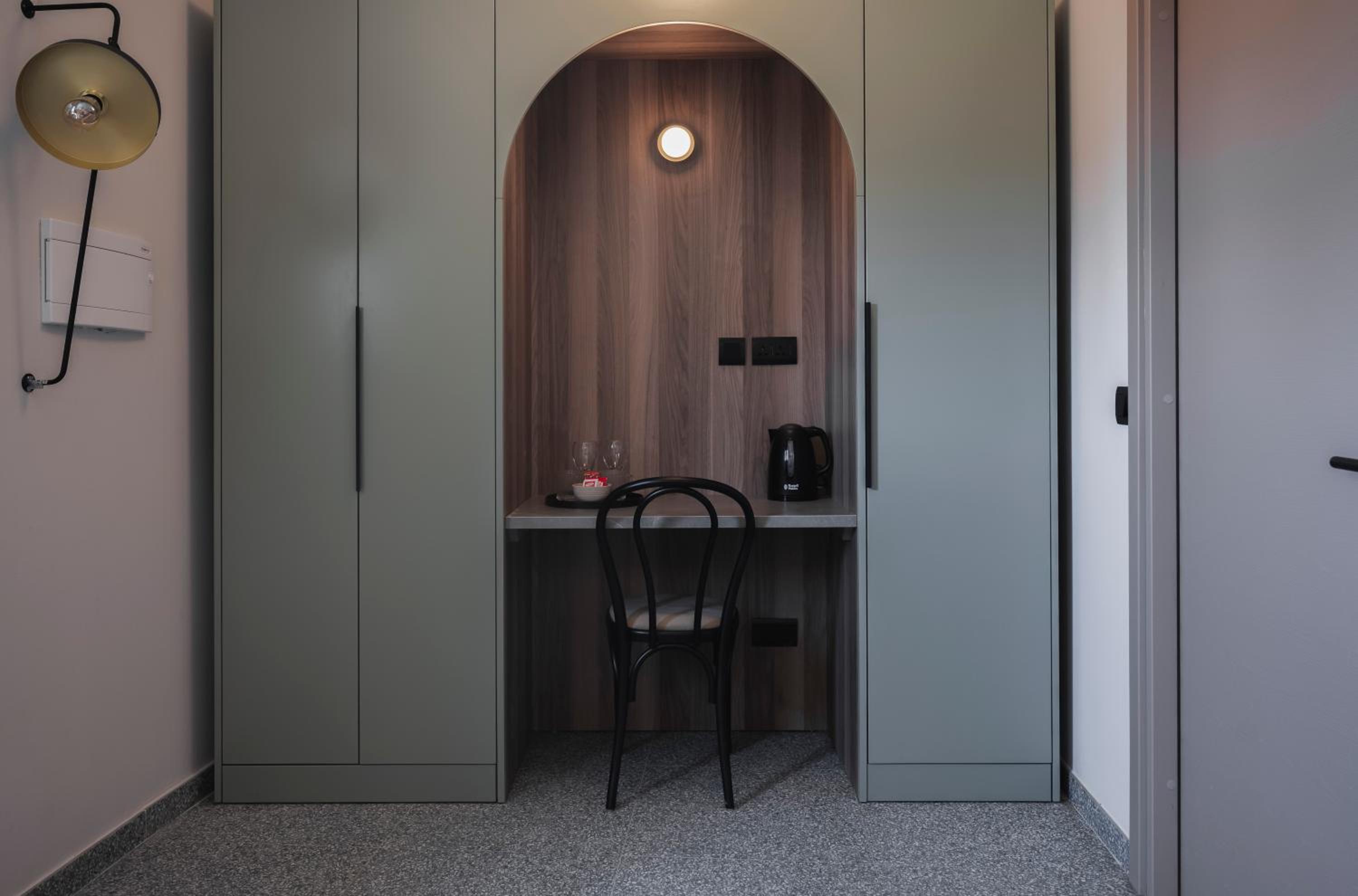Standard Double or Twin Room - Disability Access - Photo 14