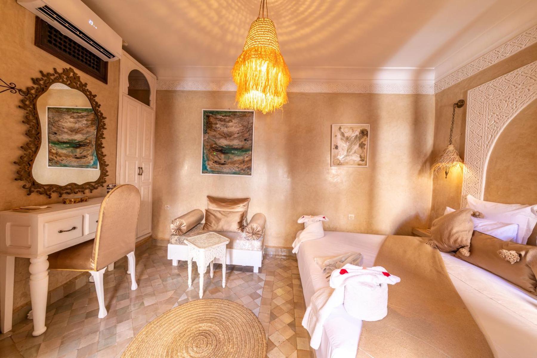Superior Double Room - Photo 1