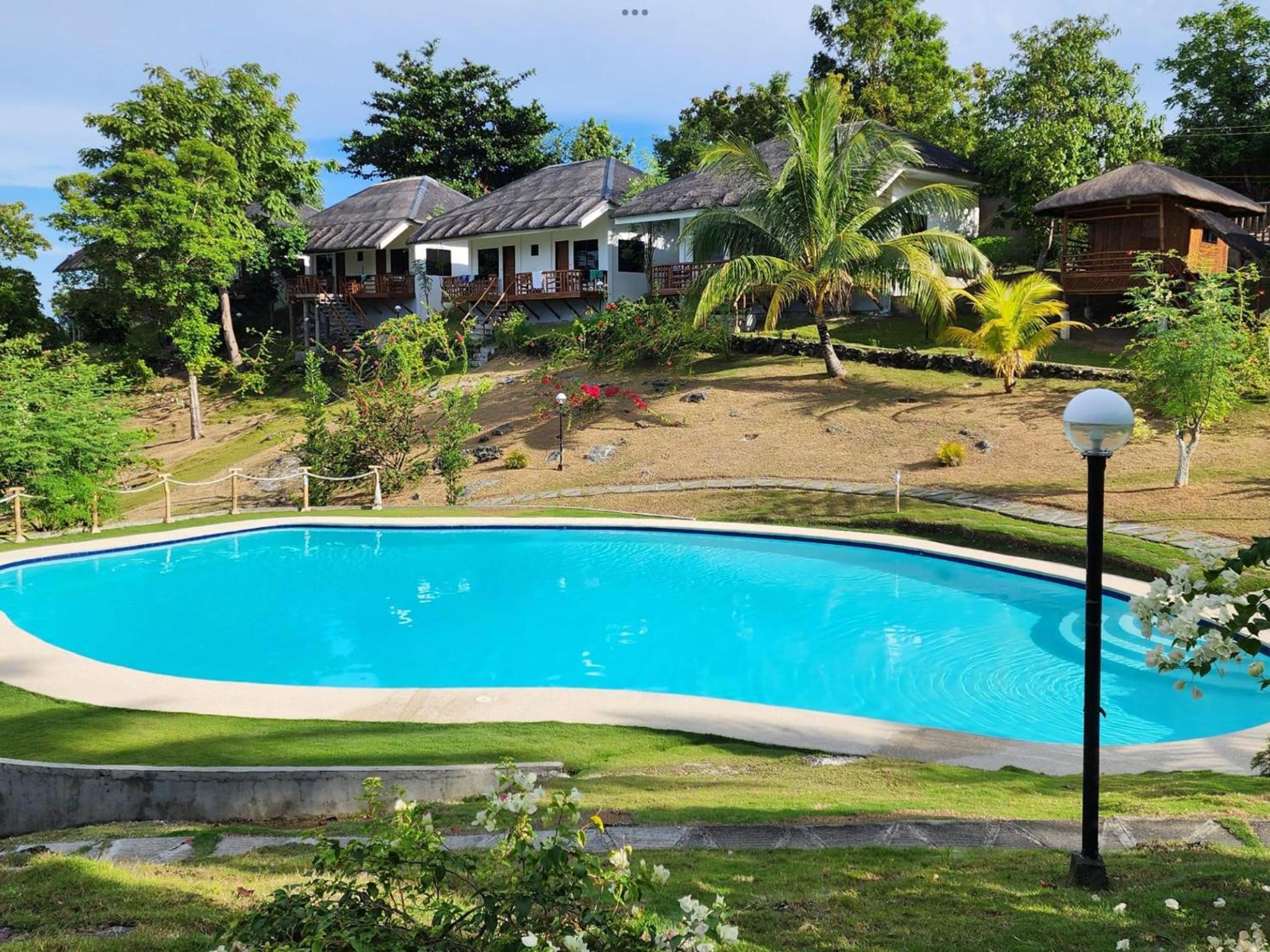 Deluxe Double Room with Balcony and Sea View - Photo 10
