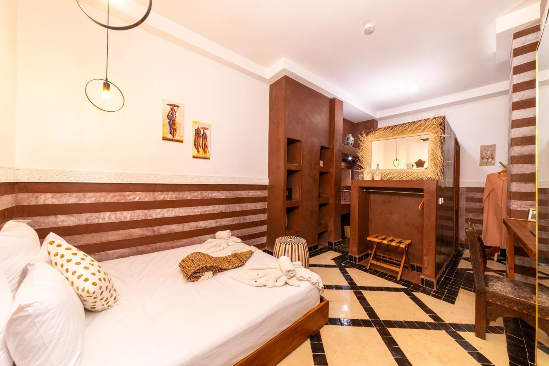 Superior Double Room - Photo 1