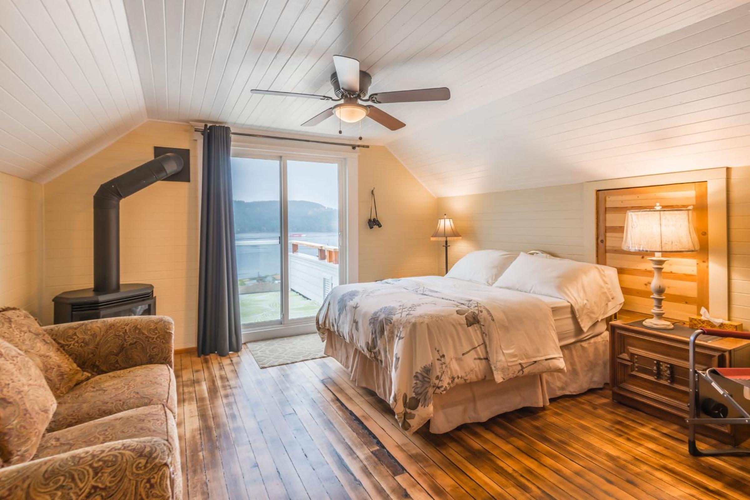 Superior Triple Room with Sea View photo 1