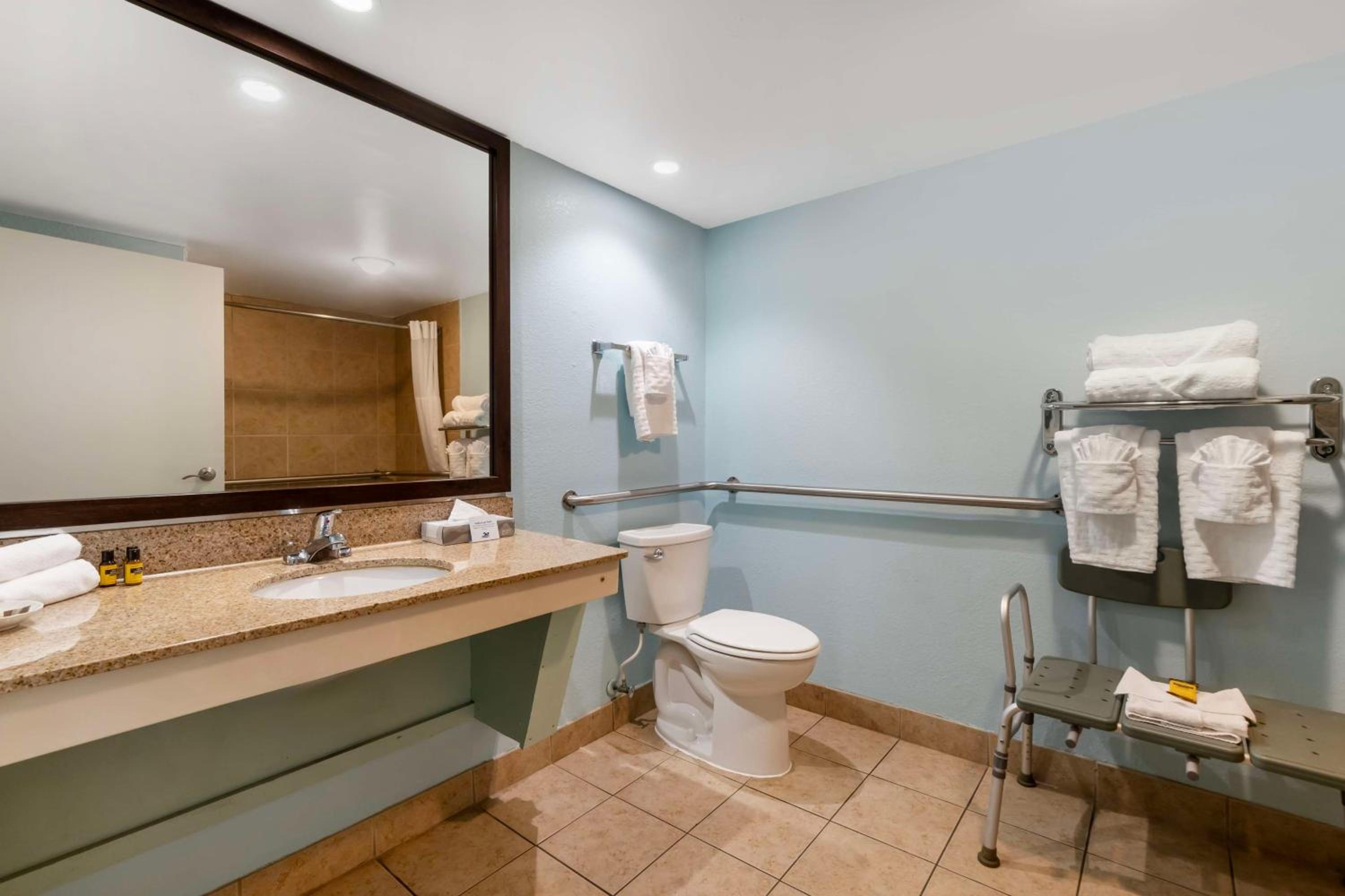 King Room - Disability Access - Photo 2