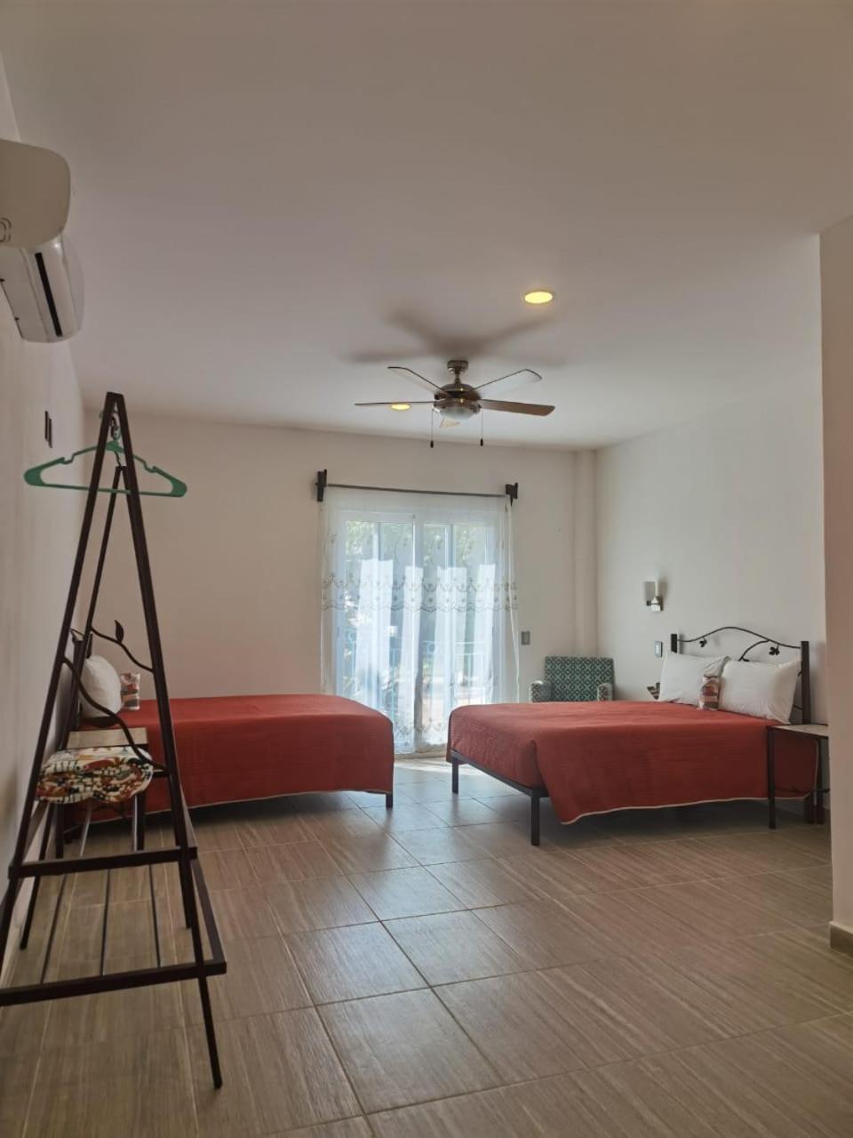 Twin Room photo 1