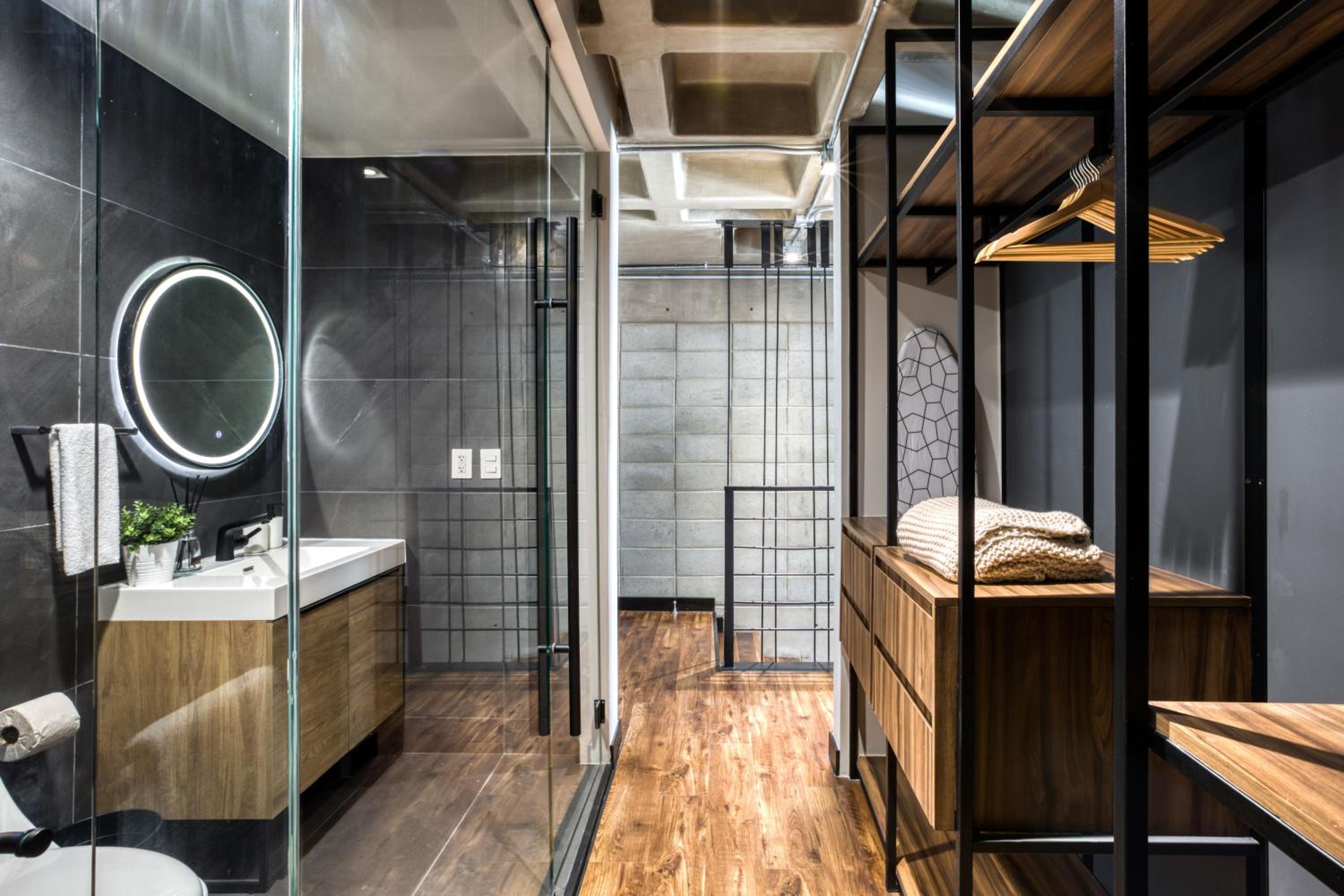 Premium Duplex Loft - Photo 13