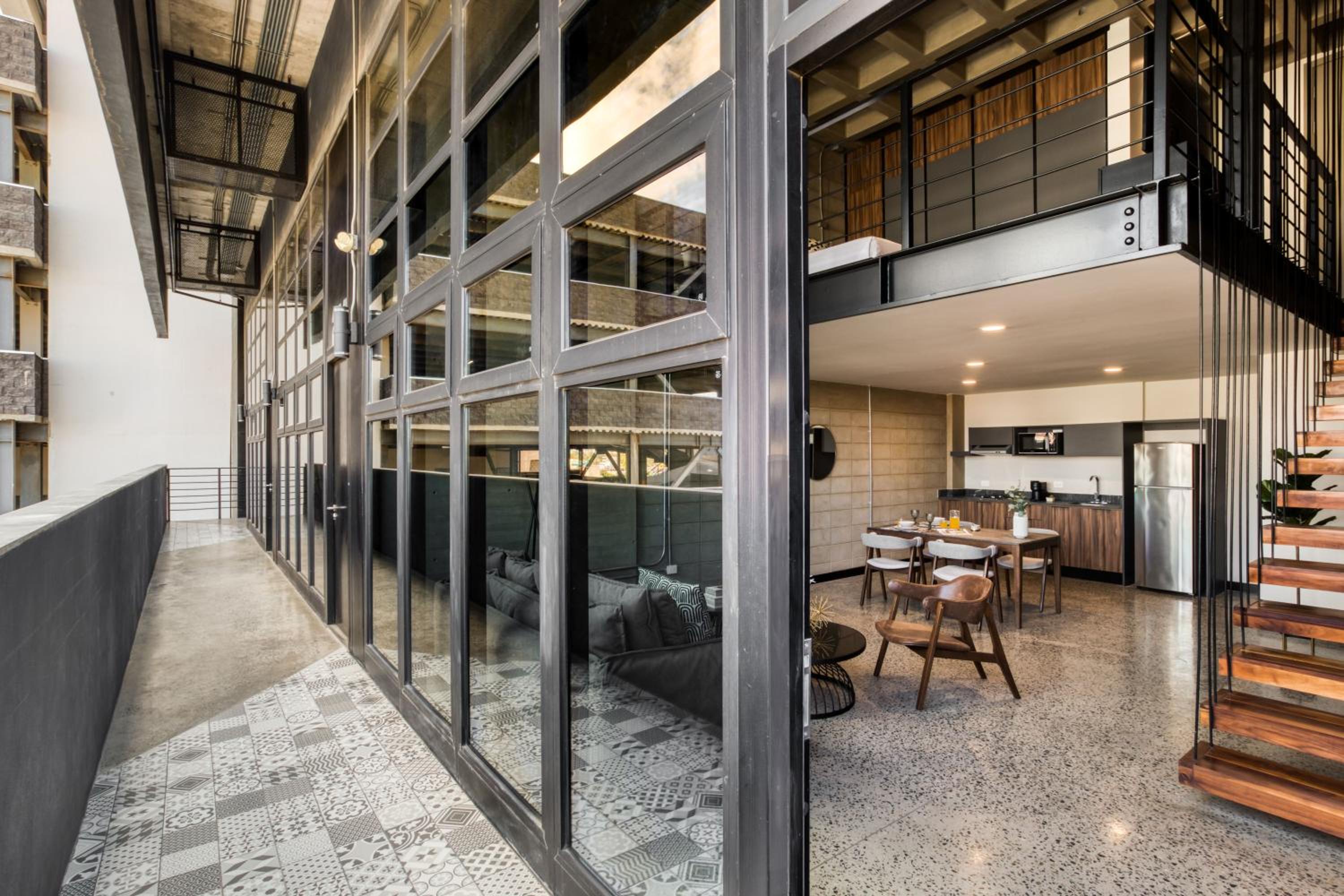 Premium Duplex Loft - Photo 7