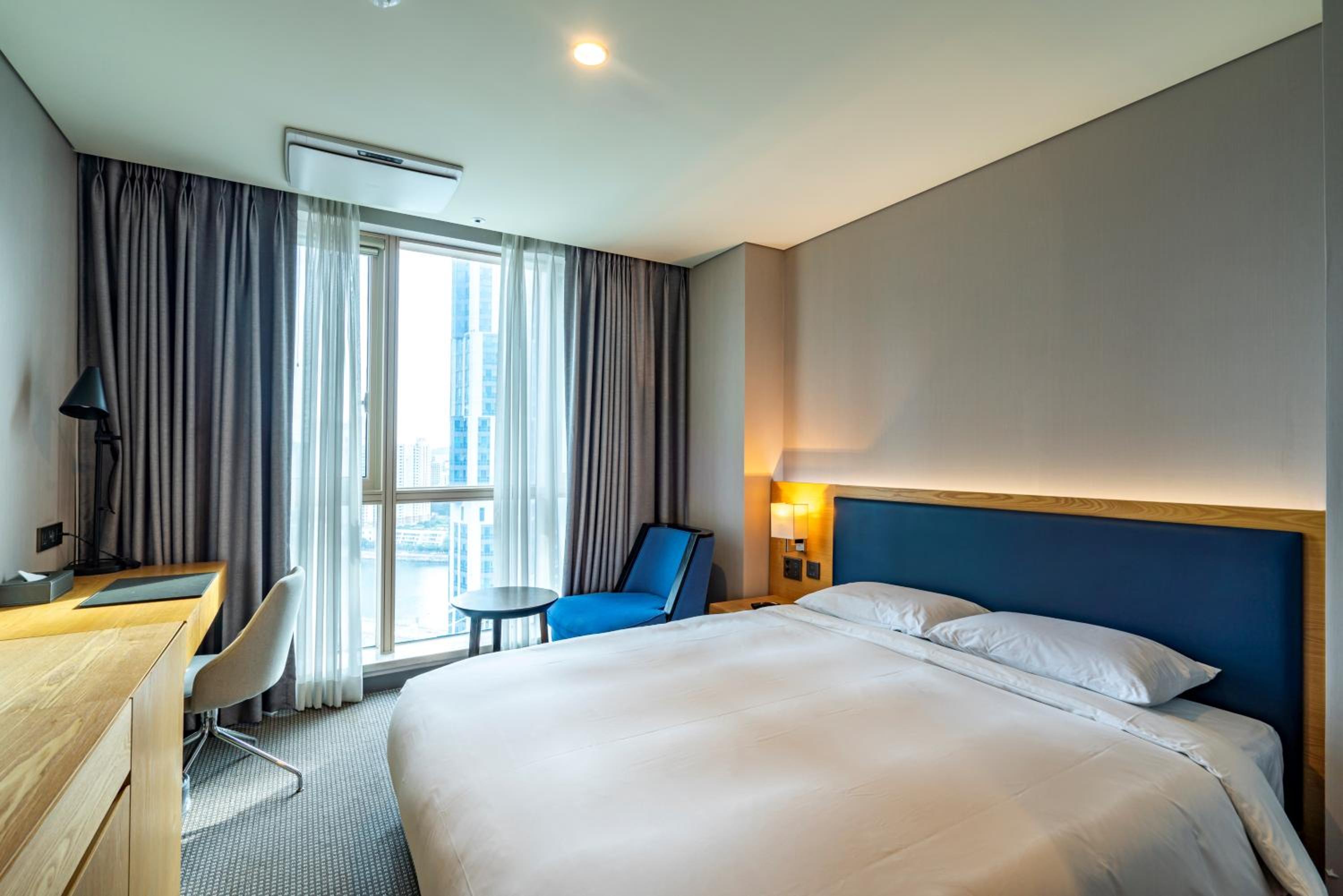 Deluxe Double Room - Photo 1