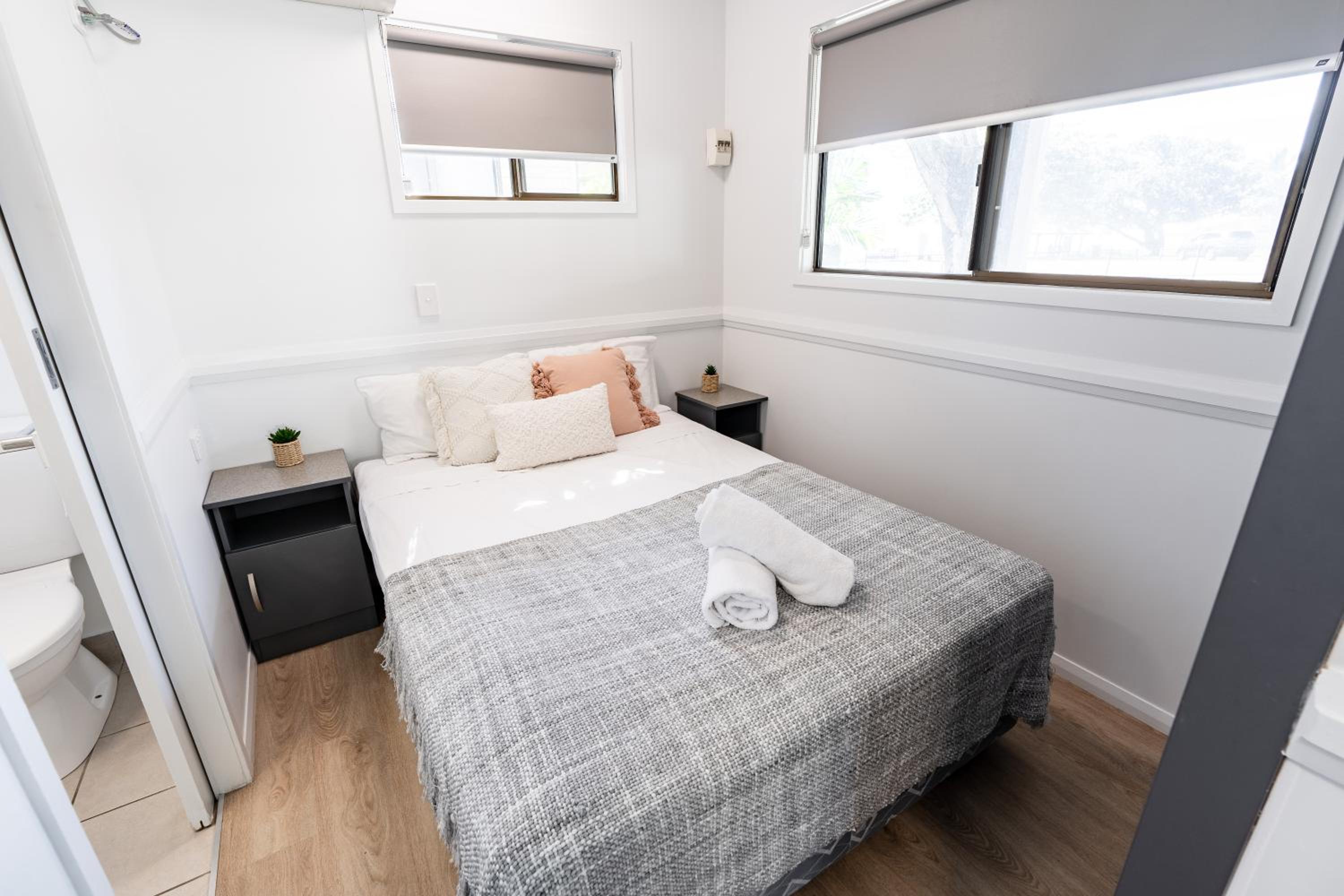 Ensuite Cabin (Studio) photo 1
