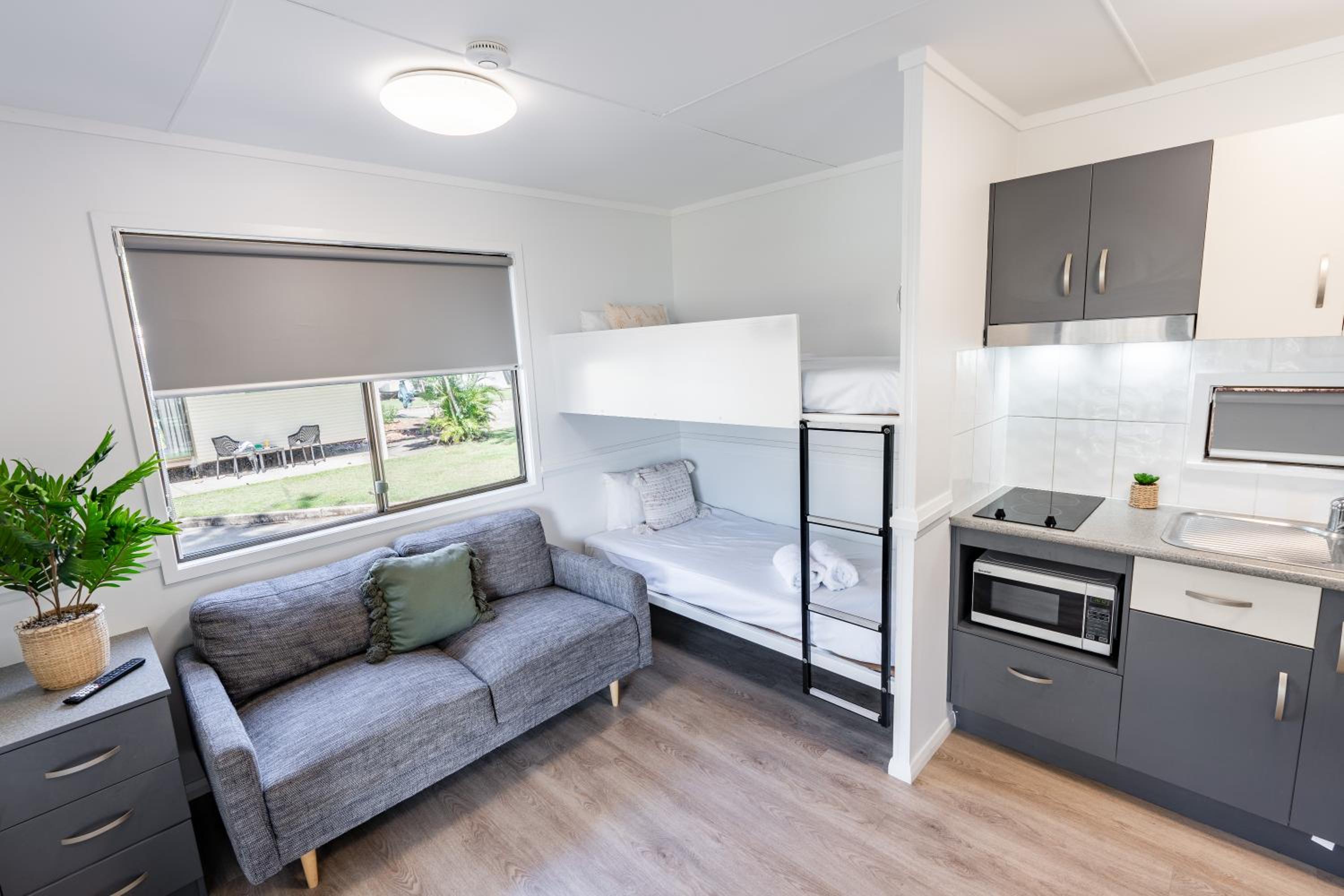Ensuite Cabin (Studio) photo 3