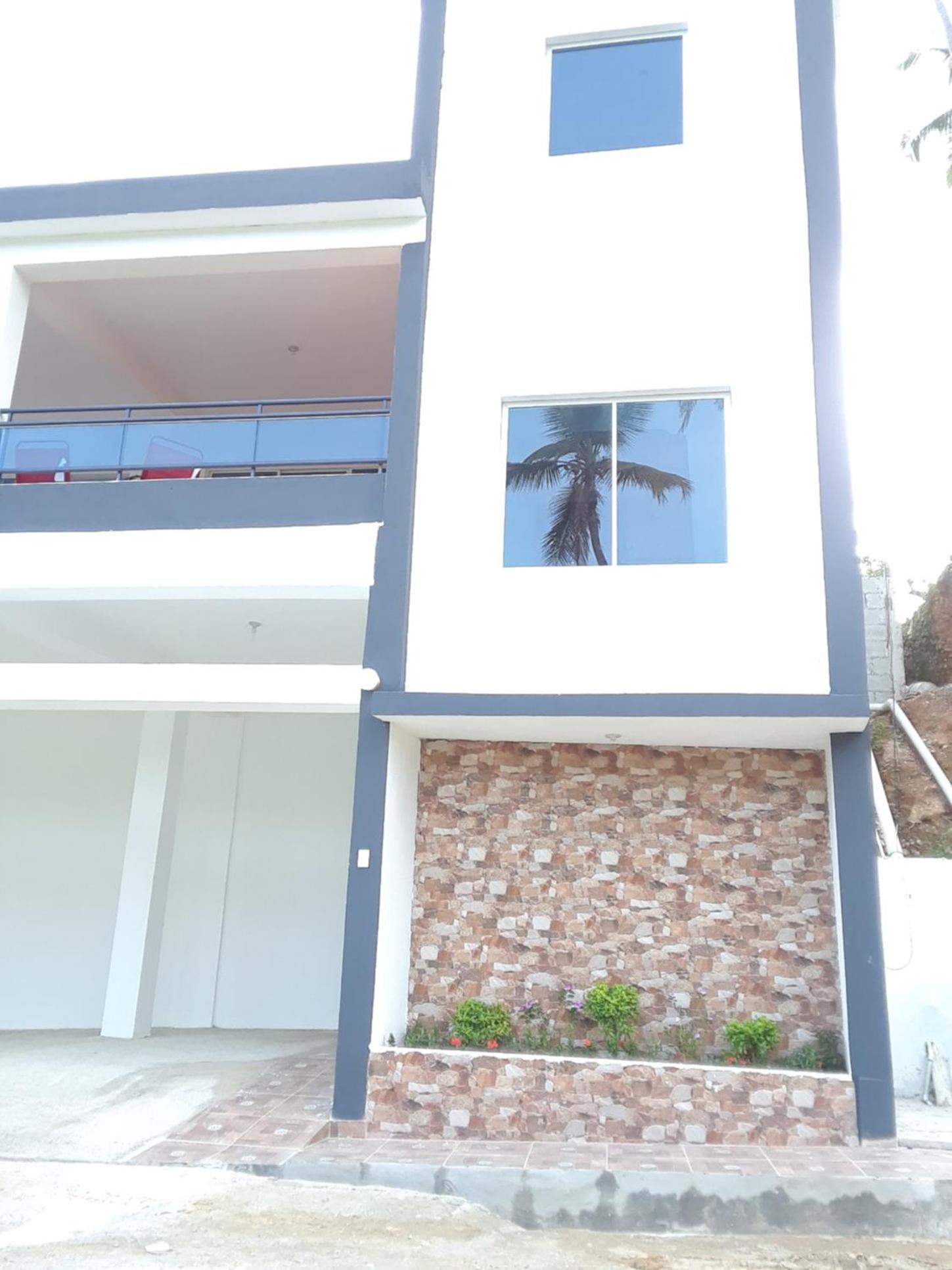 Two-Bedroom House photo 2