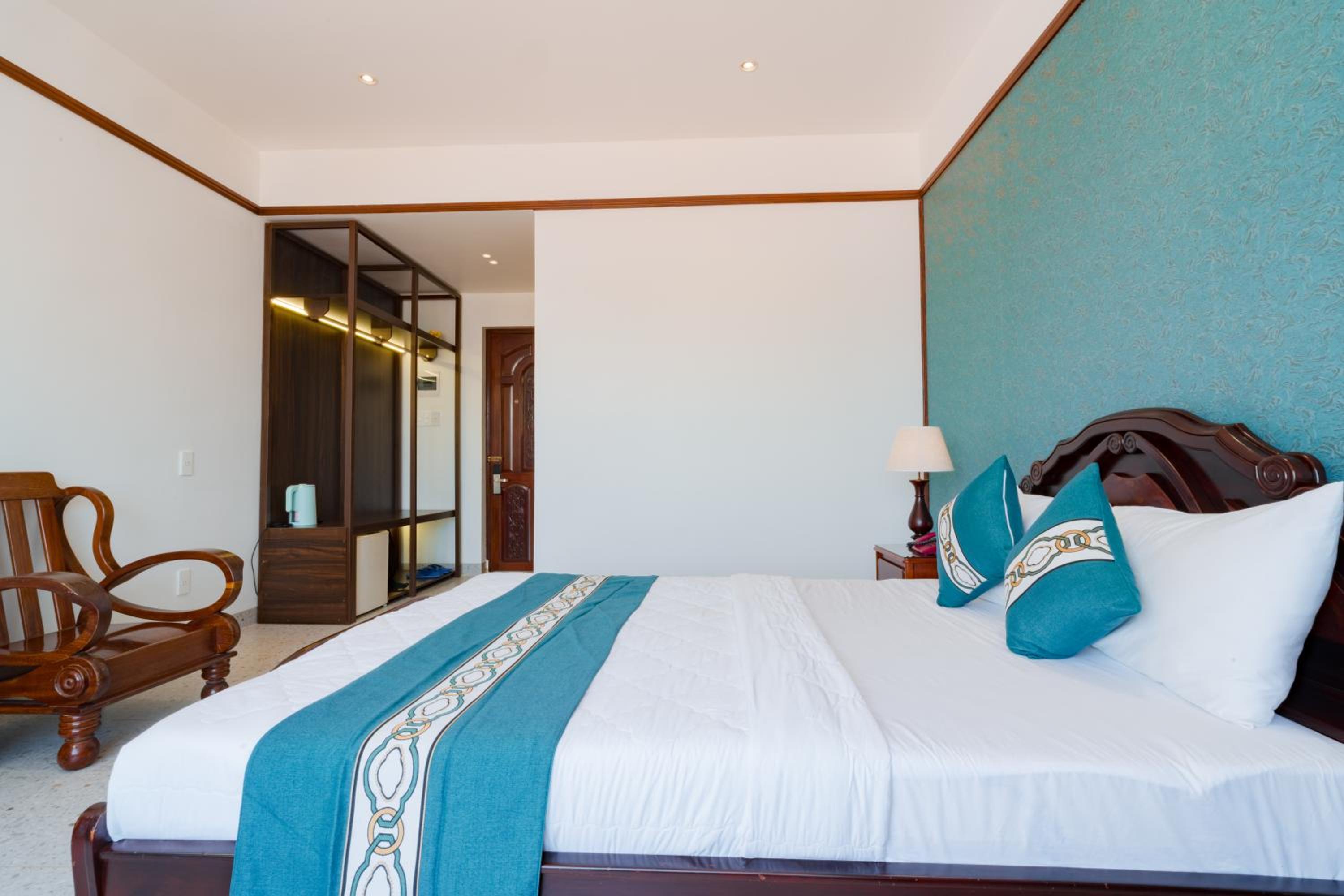 Deluxe Double Room photo 3