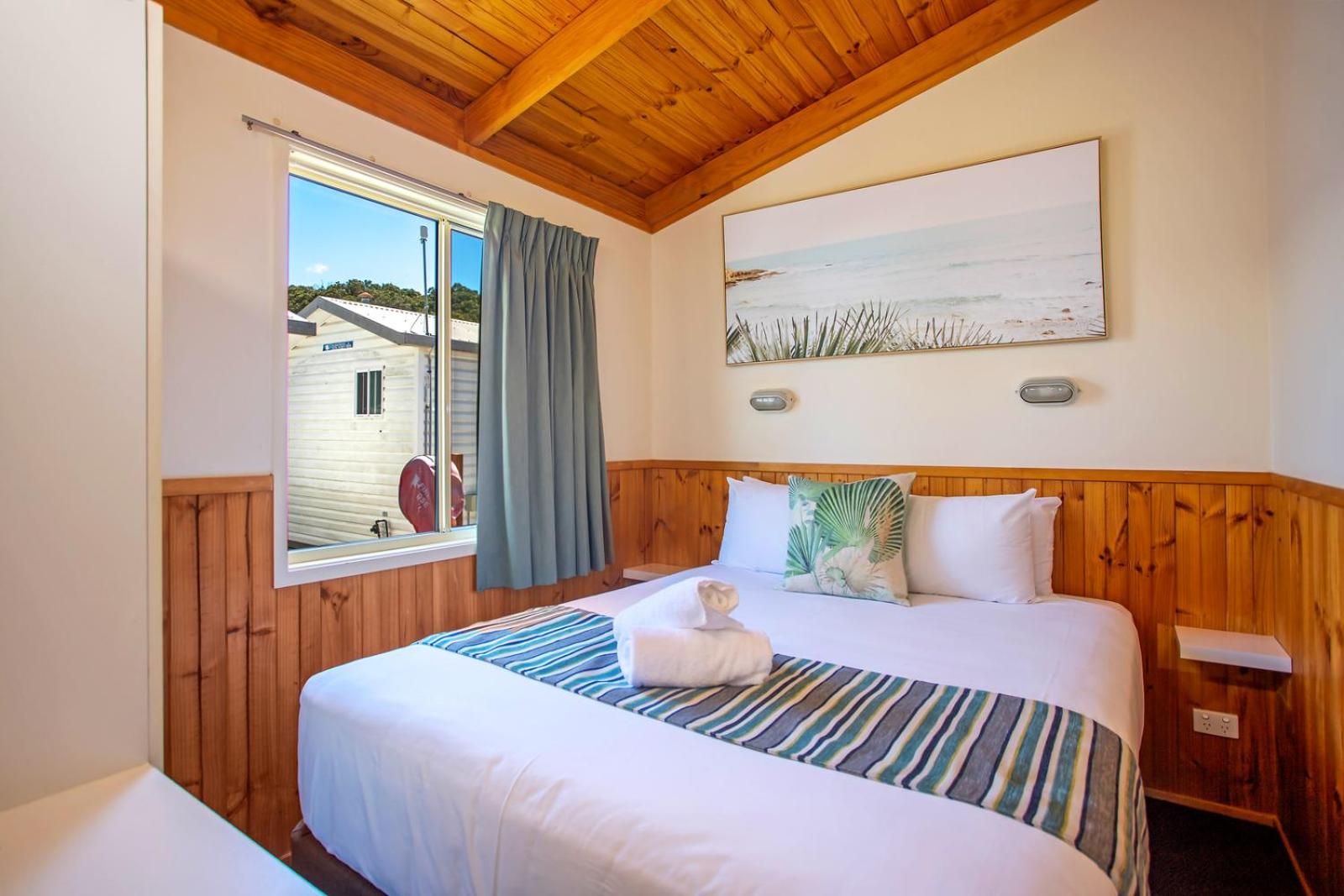Standard Two-Bedroom Cabin photo 2