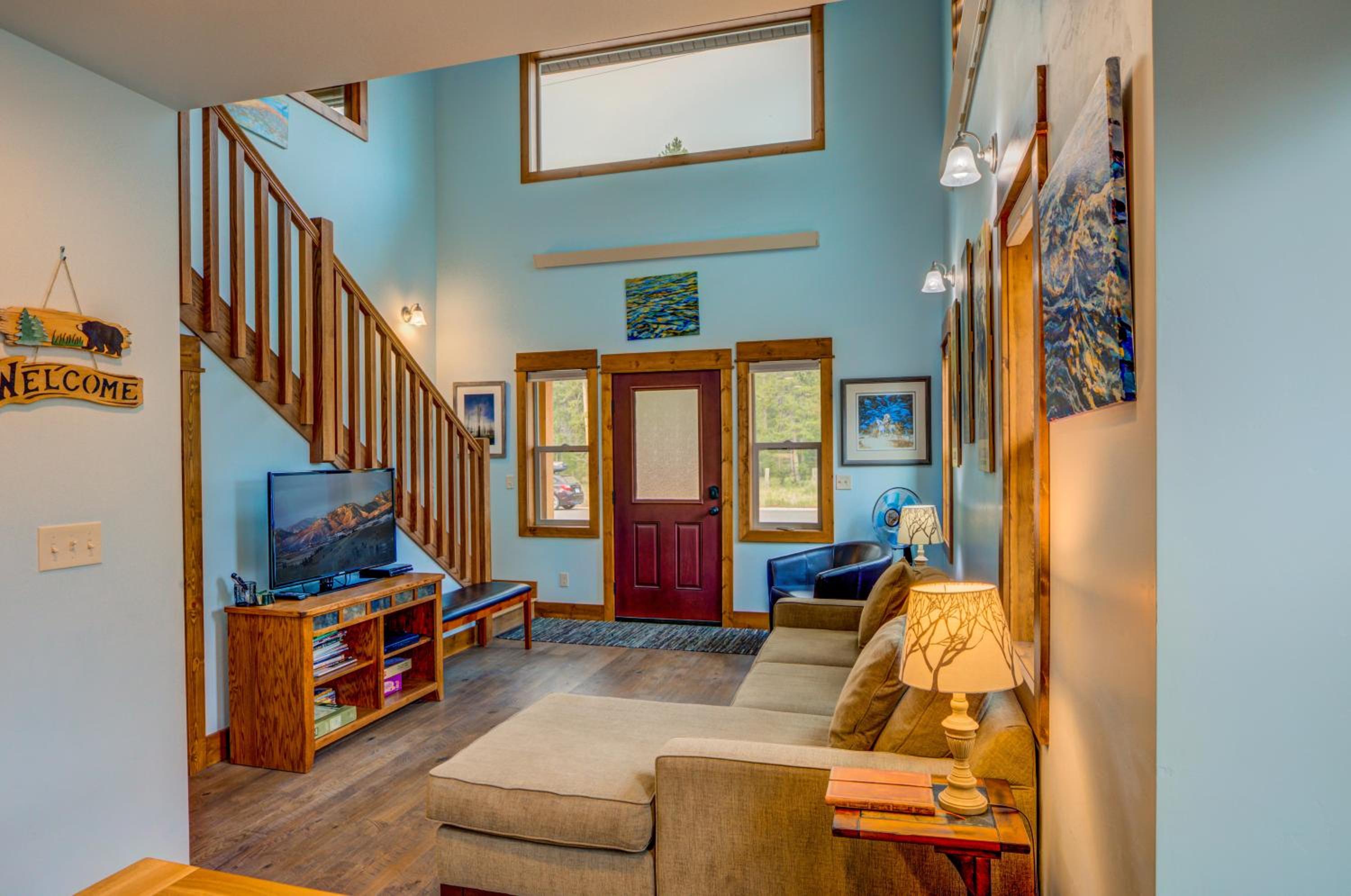 Three-Bedroom House photo 1