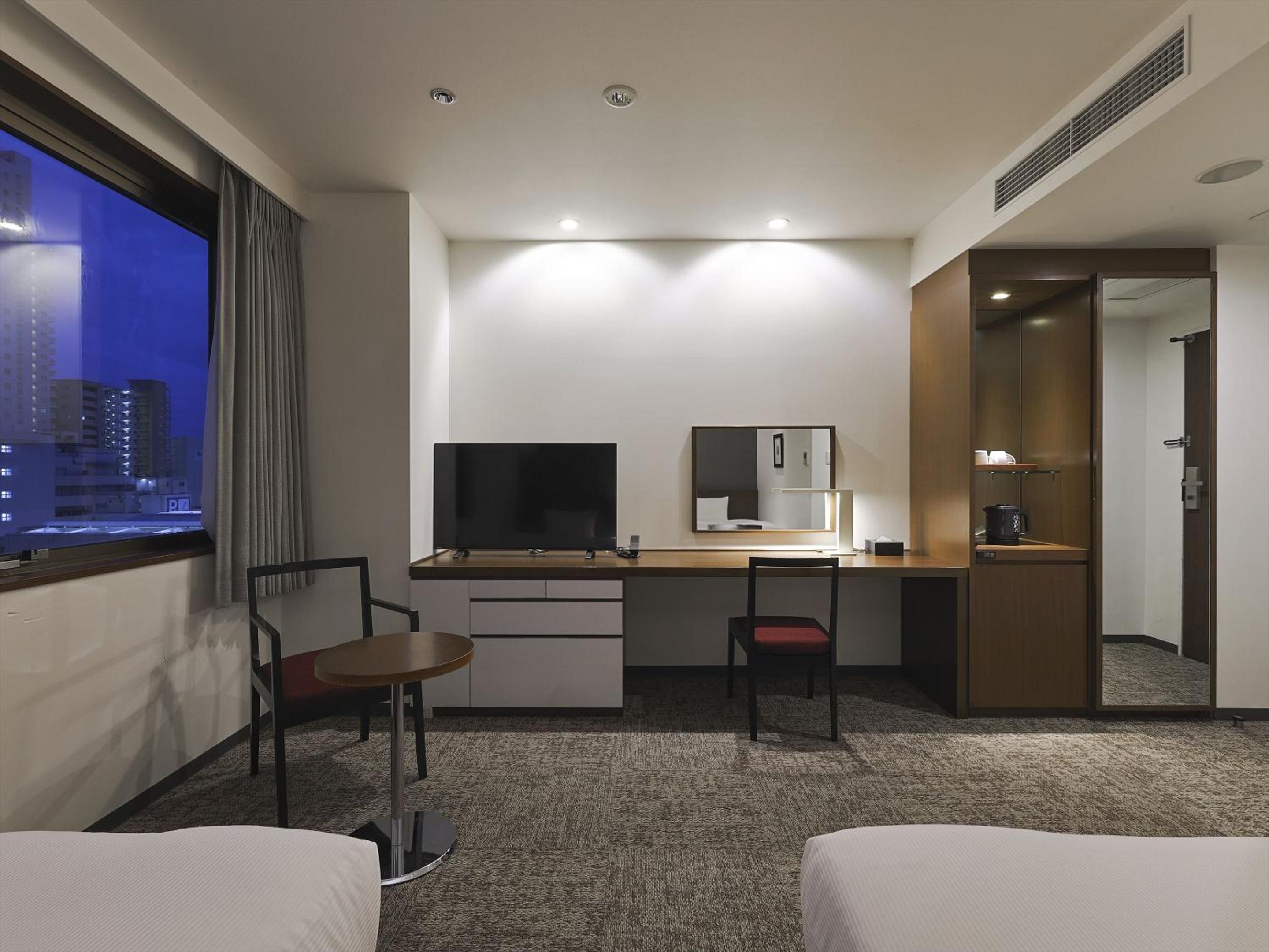 Standard Twin Room (1 Adult) - North Wing photo 2