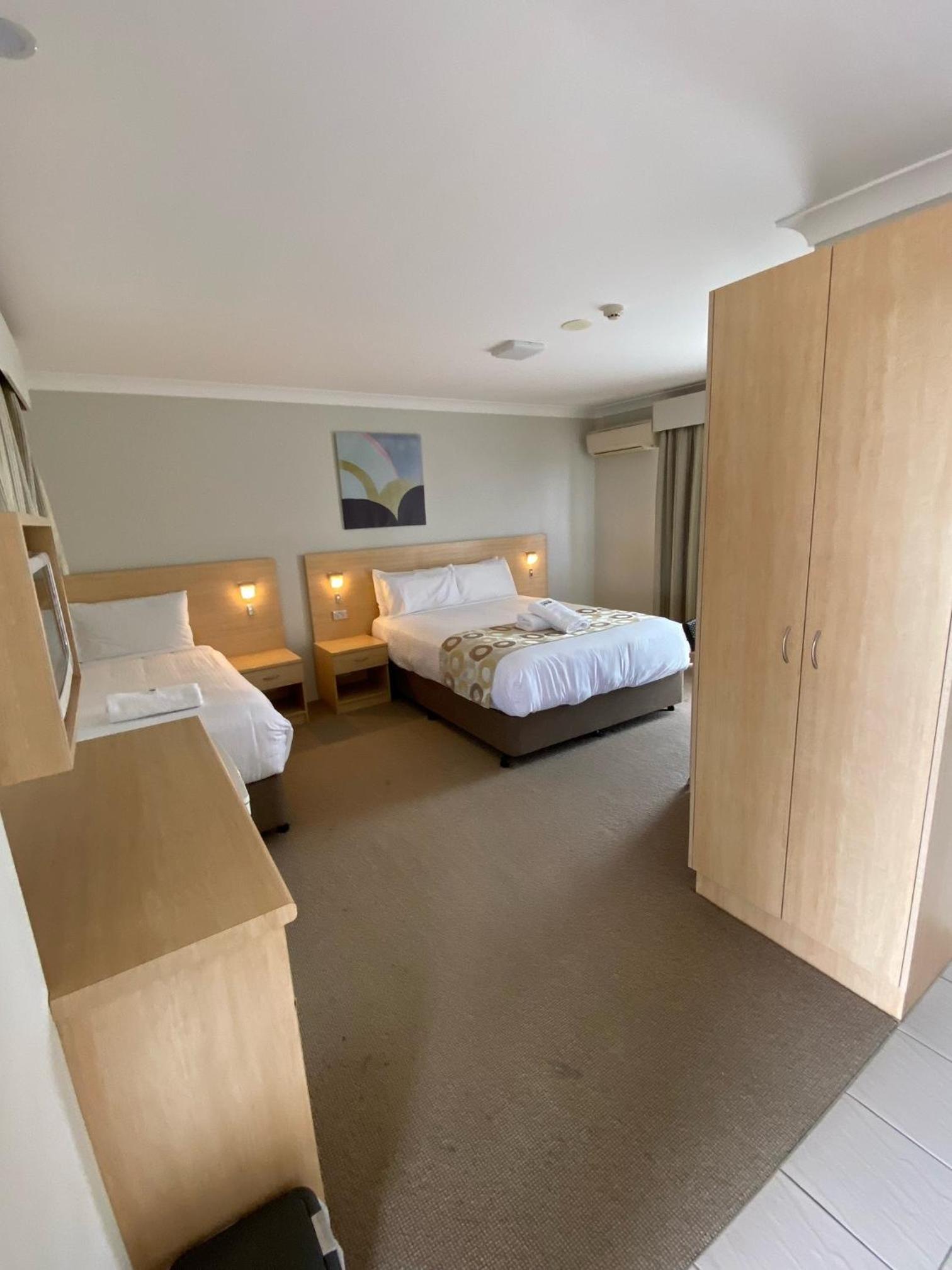 Deluxe Twin Room photo 1