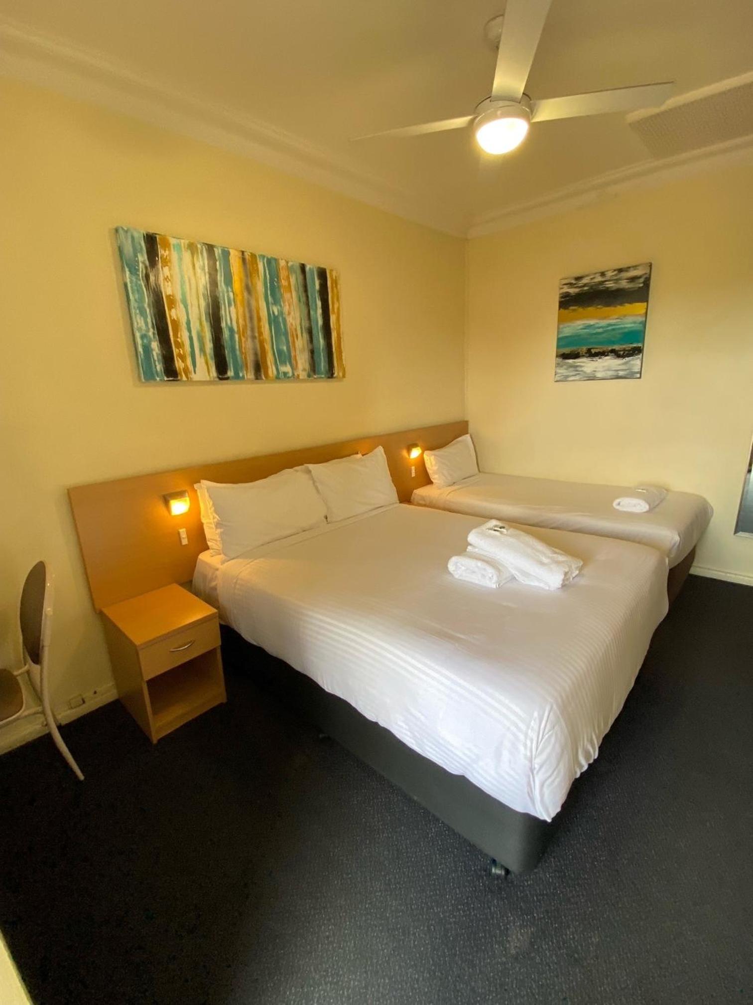 Standard Double or Twin Room photo 1