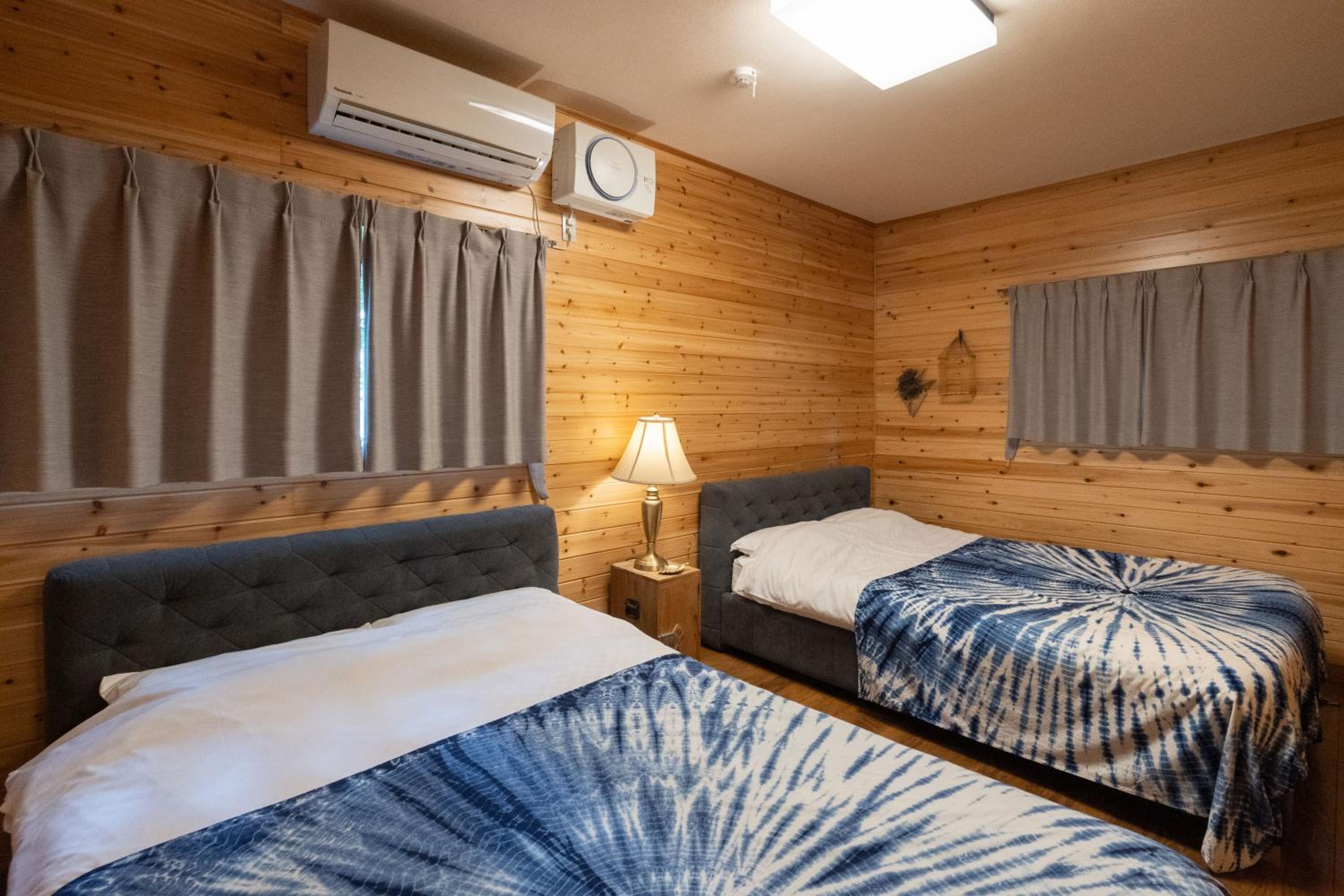 Three-Bedroom Villa photo 1
