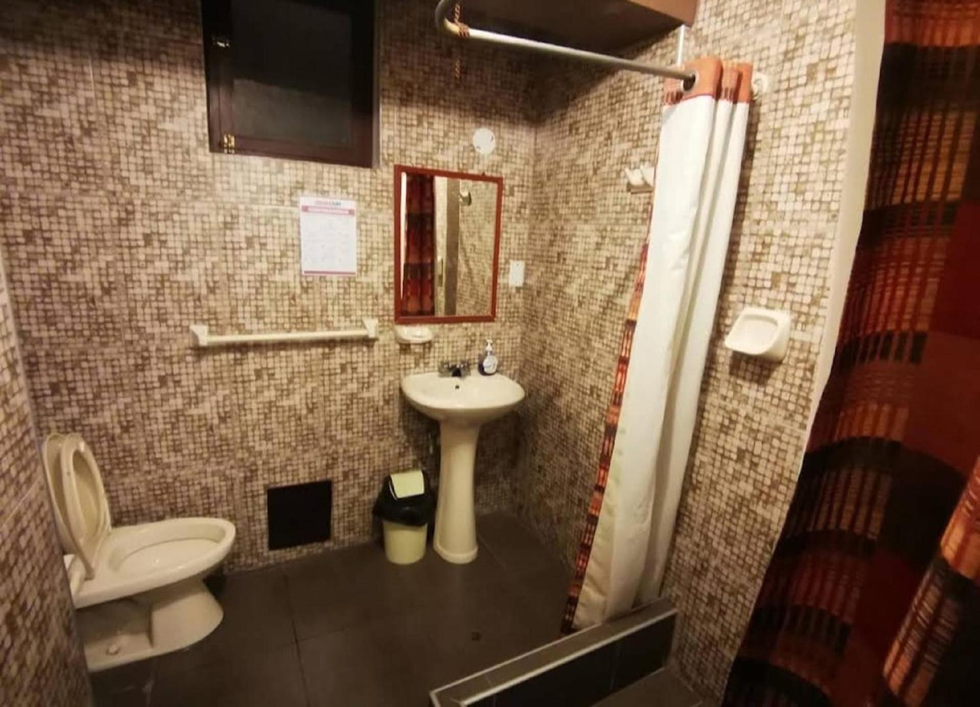 Triple Room with Private Bathroom photo 1