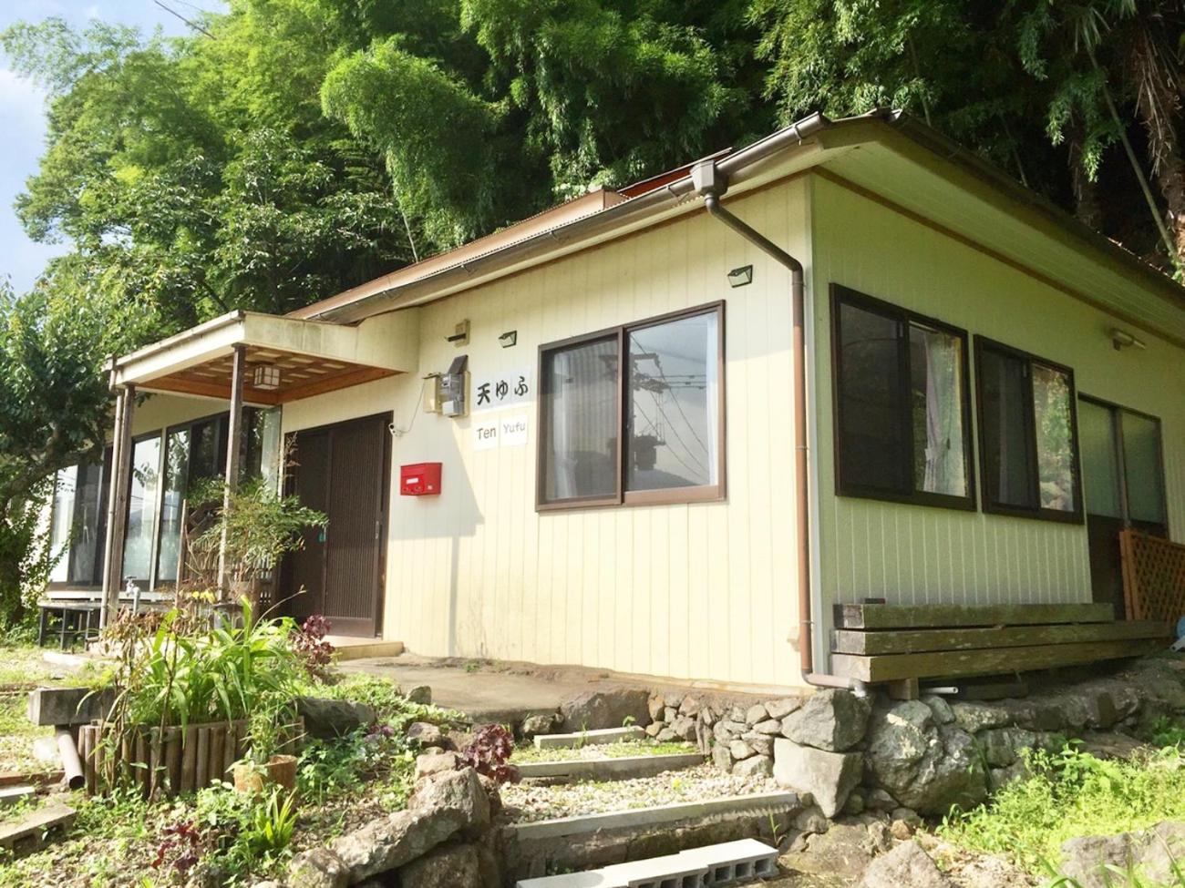 Three-Bedroom House - Photo 20