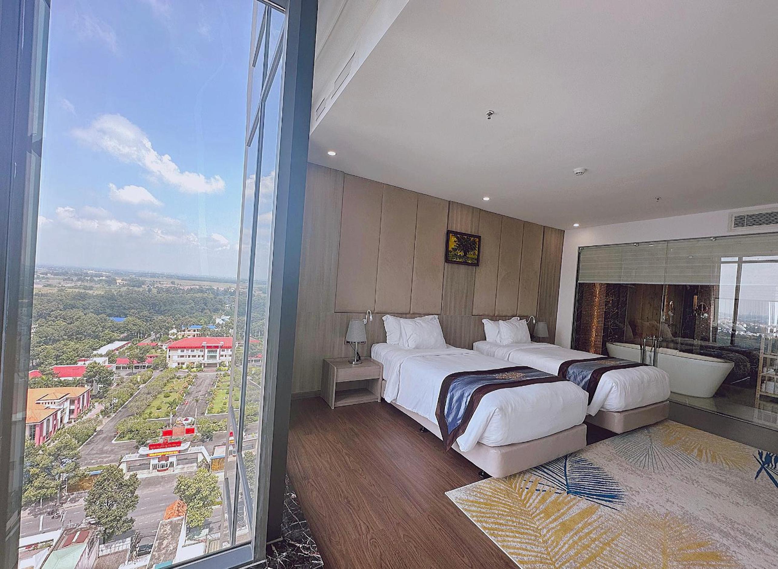 Residence Suite with City View  photo 3