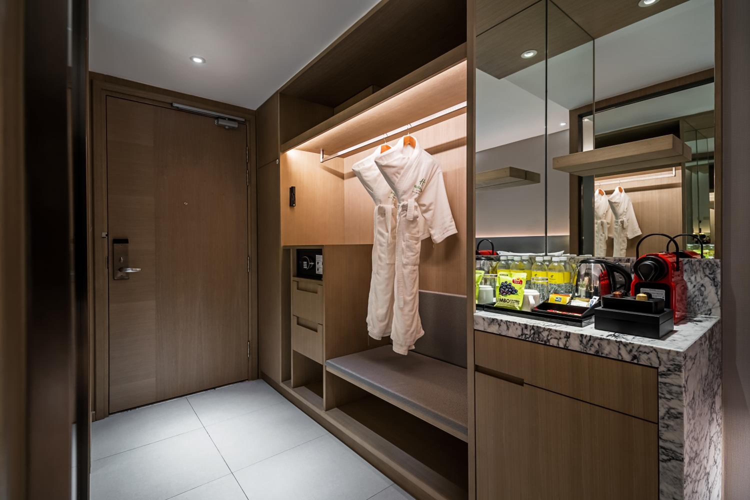 Premium King Room with Sea View