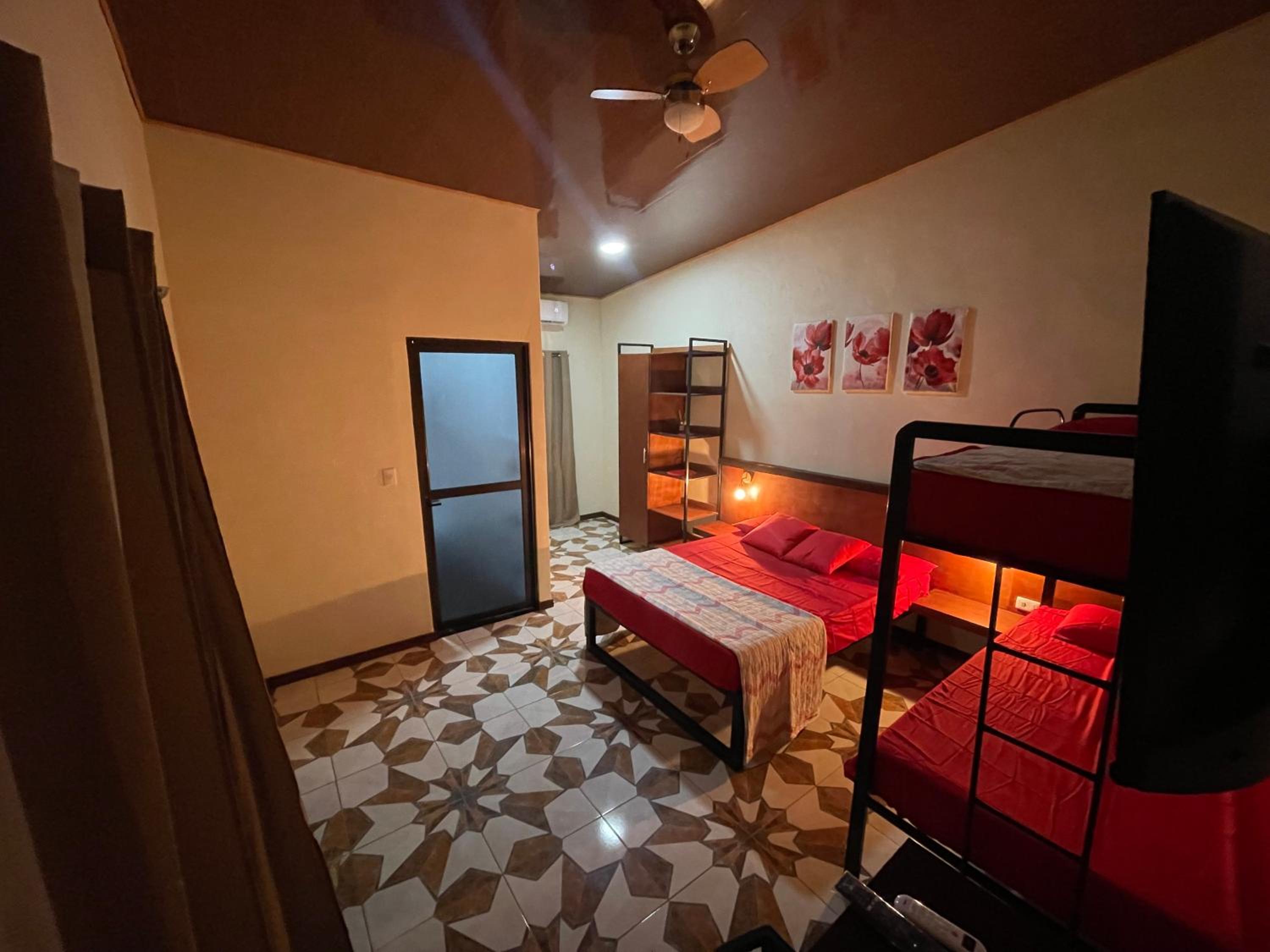 Comfort Quadruple Room photo 2