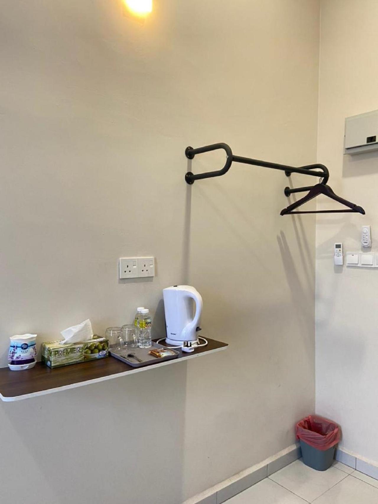 Double Room with Private Bathroom photo 3