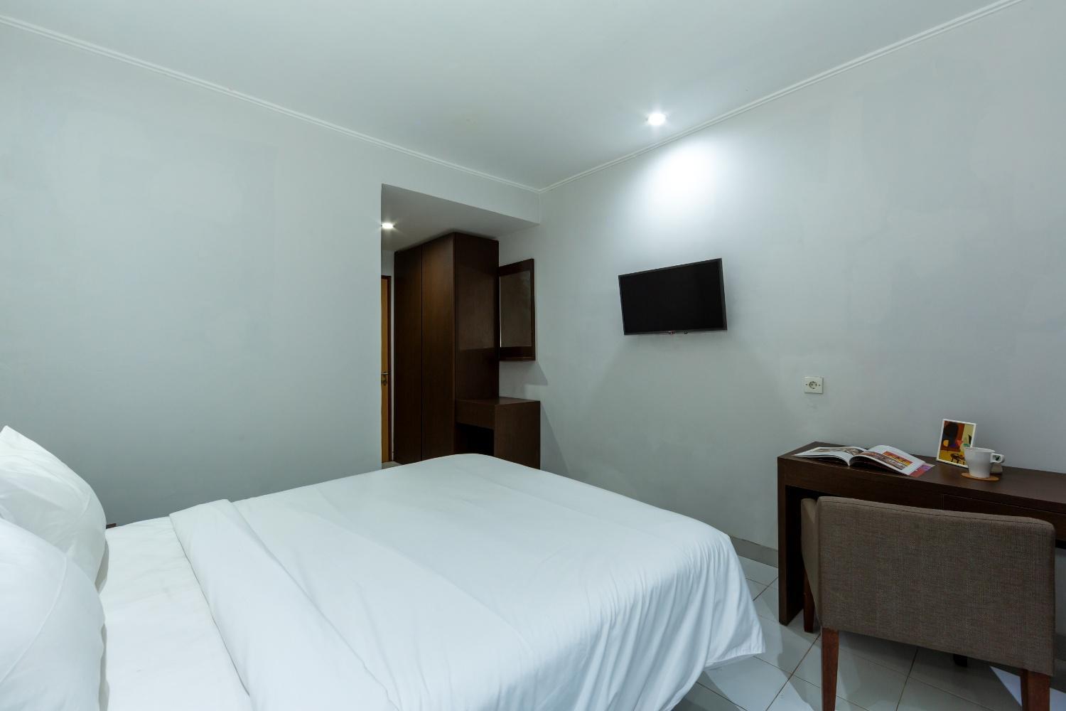 Deluxe Room - Photo 6