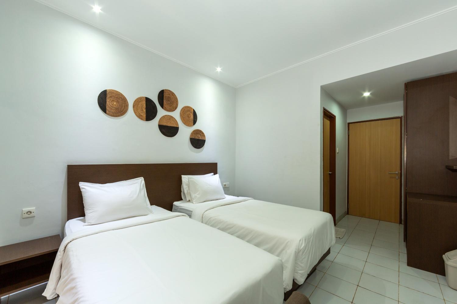 Deluxe Twin Room - Photo 2
