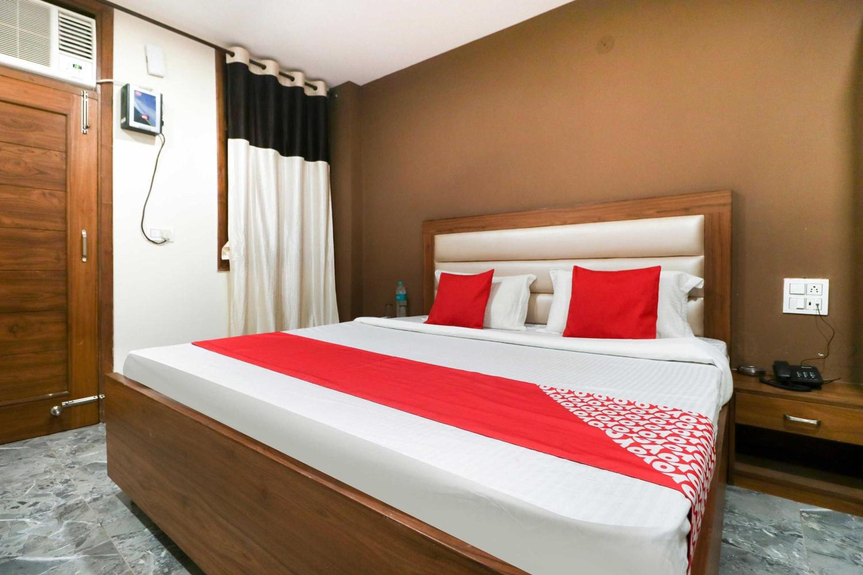 Classic Triple Room photo 1