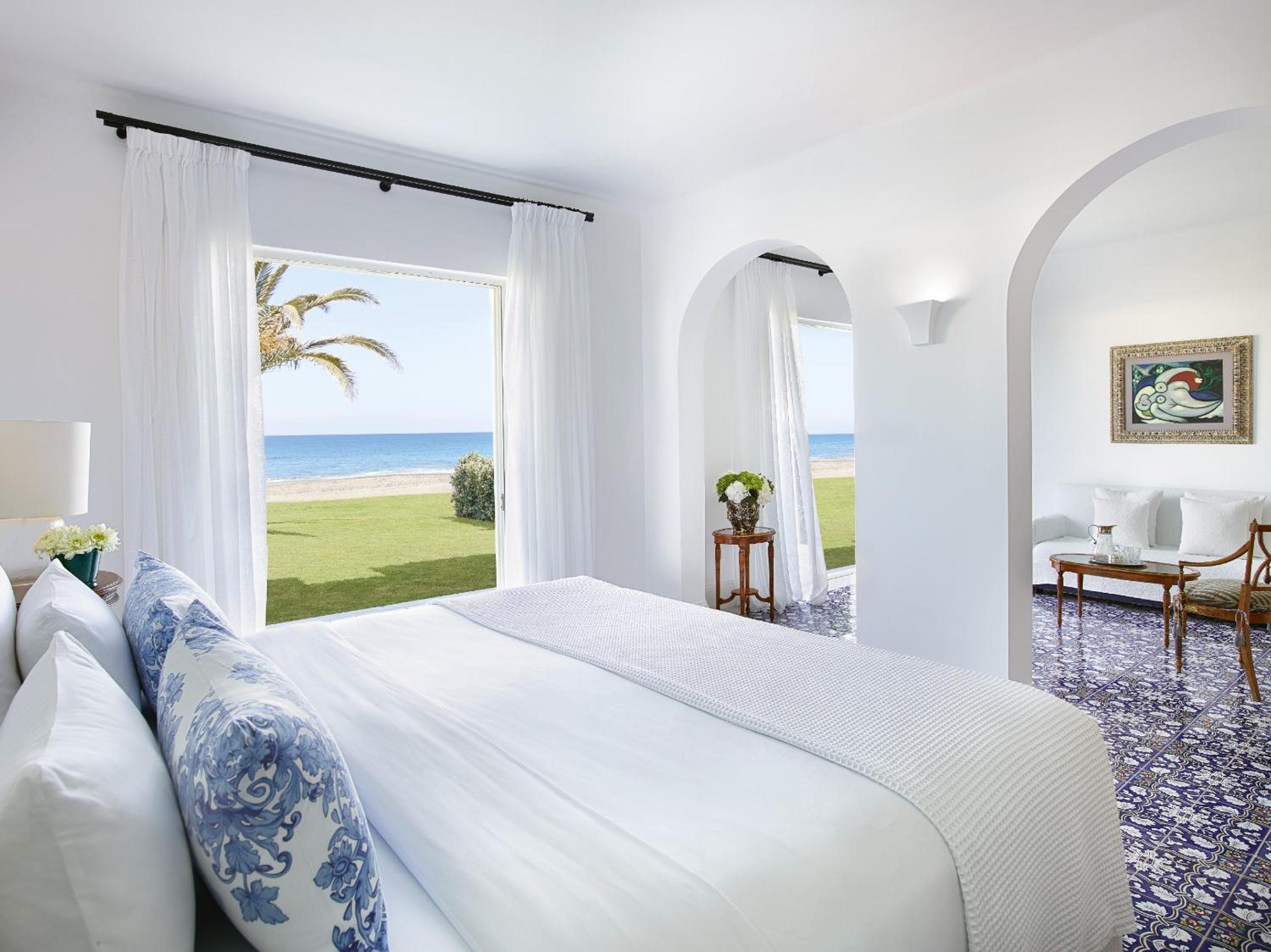 2-Bedroom Beach Villa Seafront photo 3