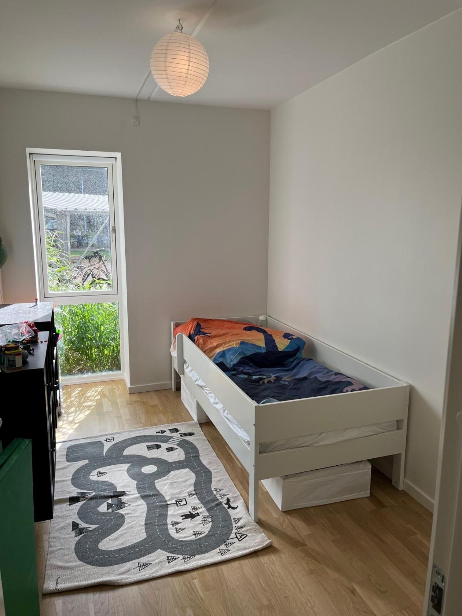 Three-Bedroom Apartment photo 3