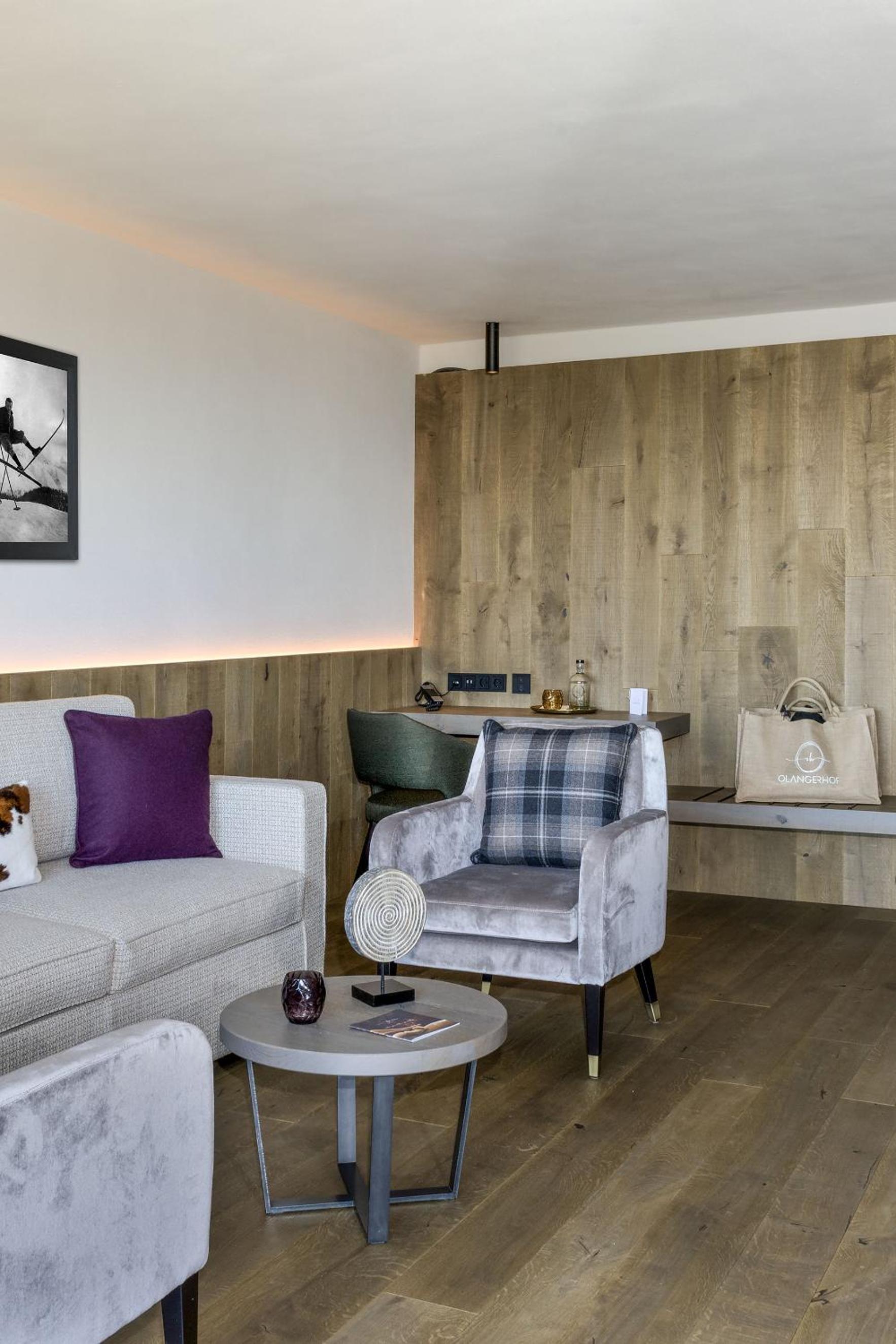 Suite with Balcony photo 3