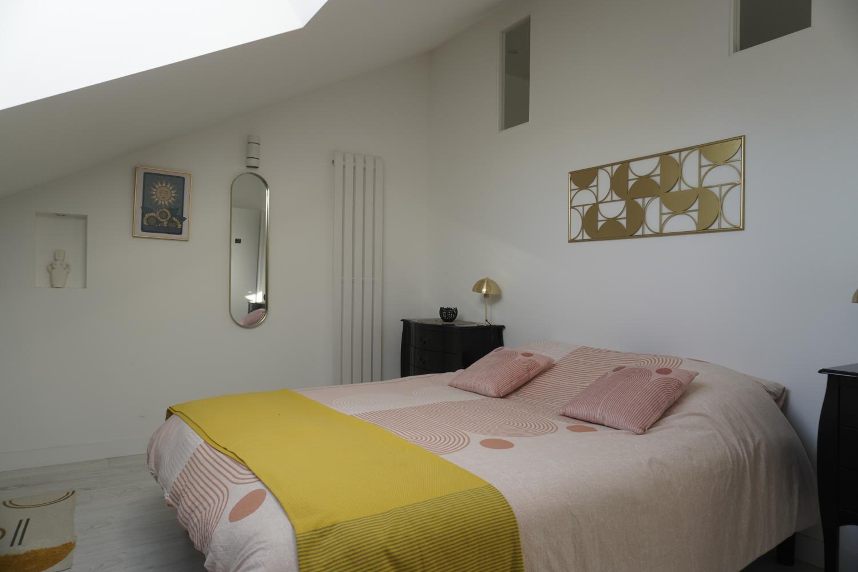 King Suite - Photo 1