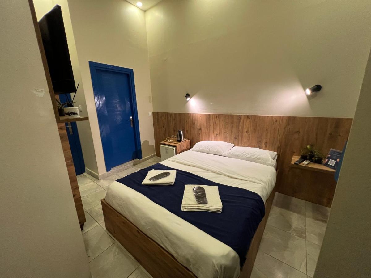 Standard Double Room photo 3