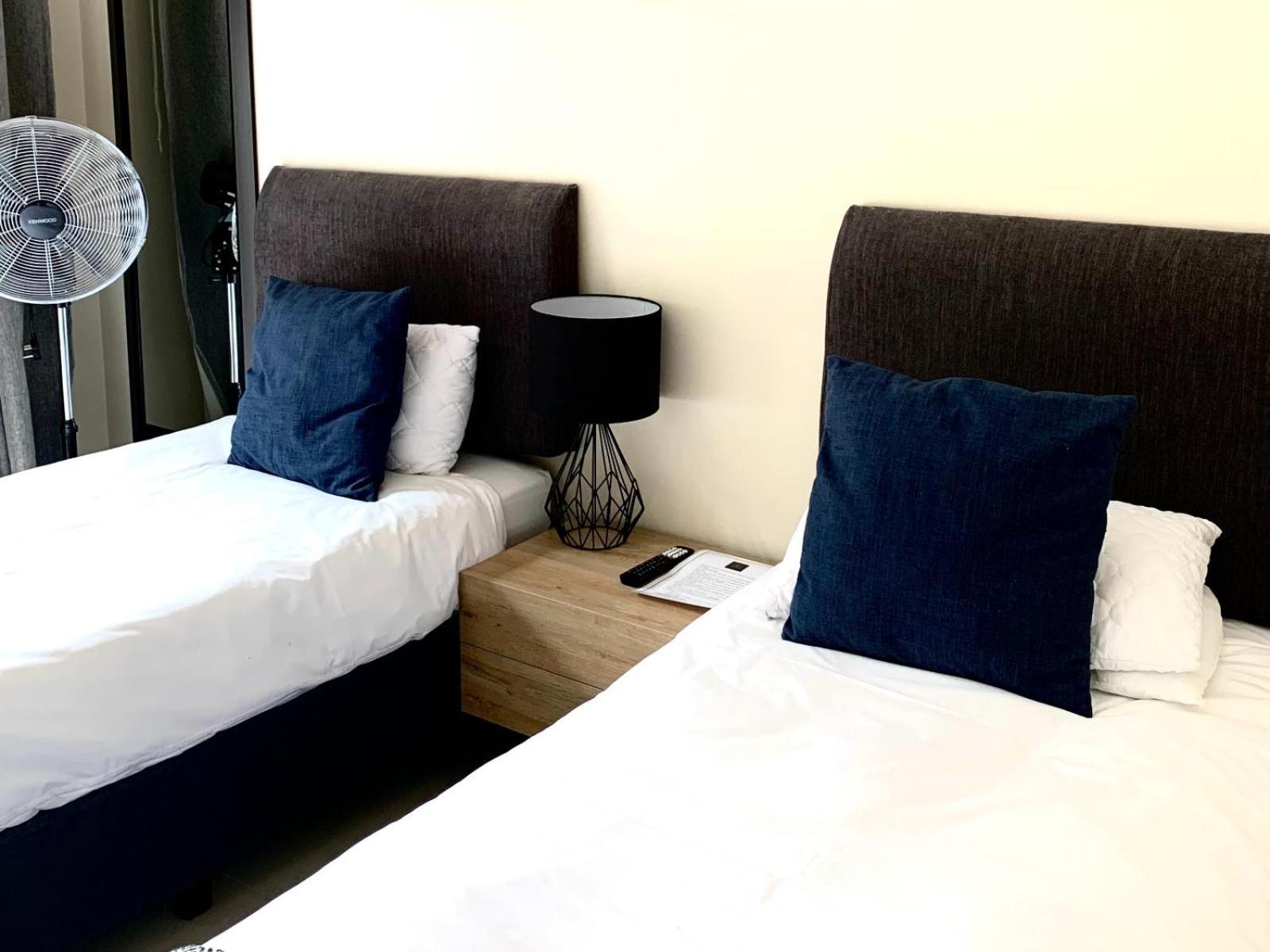 Standard Twin Room photo 2