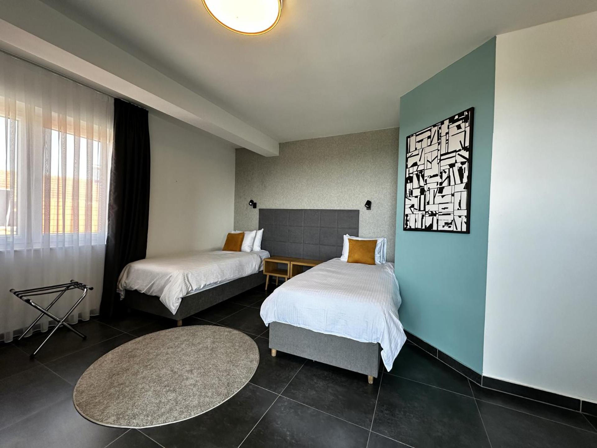 Deluxe Double or Twin Room with Lake View