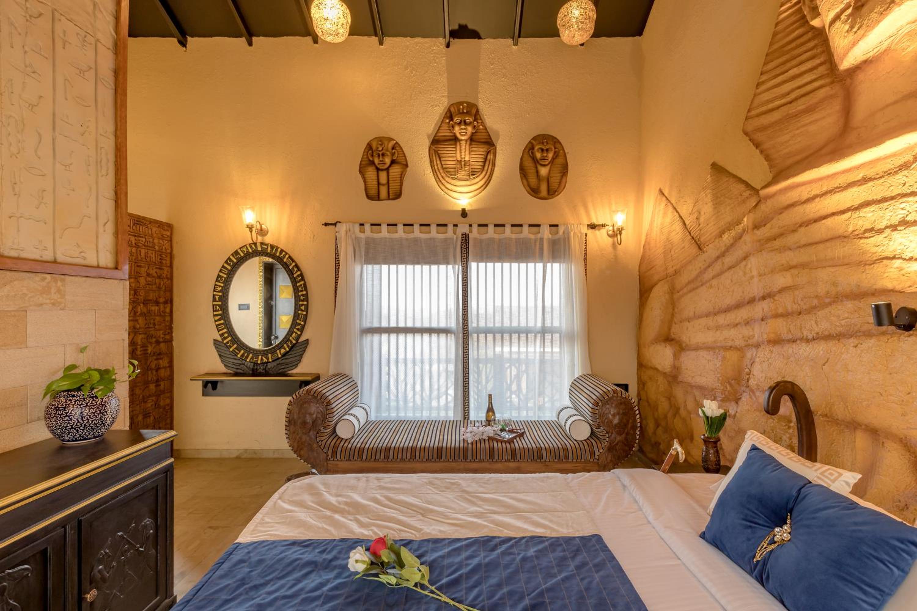 Deluxe Double Room - Photo 15