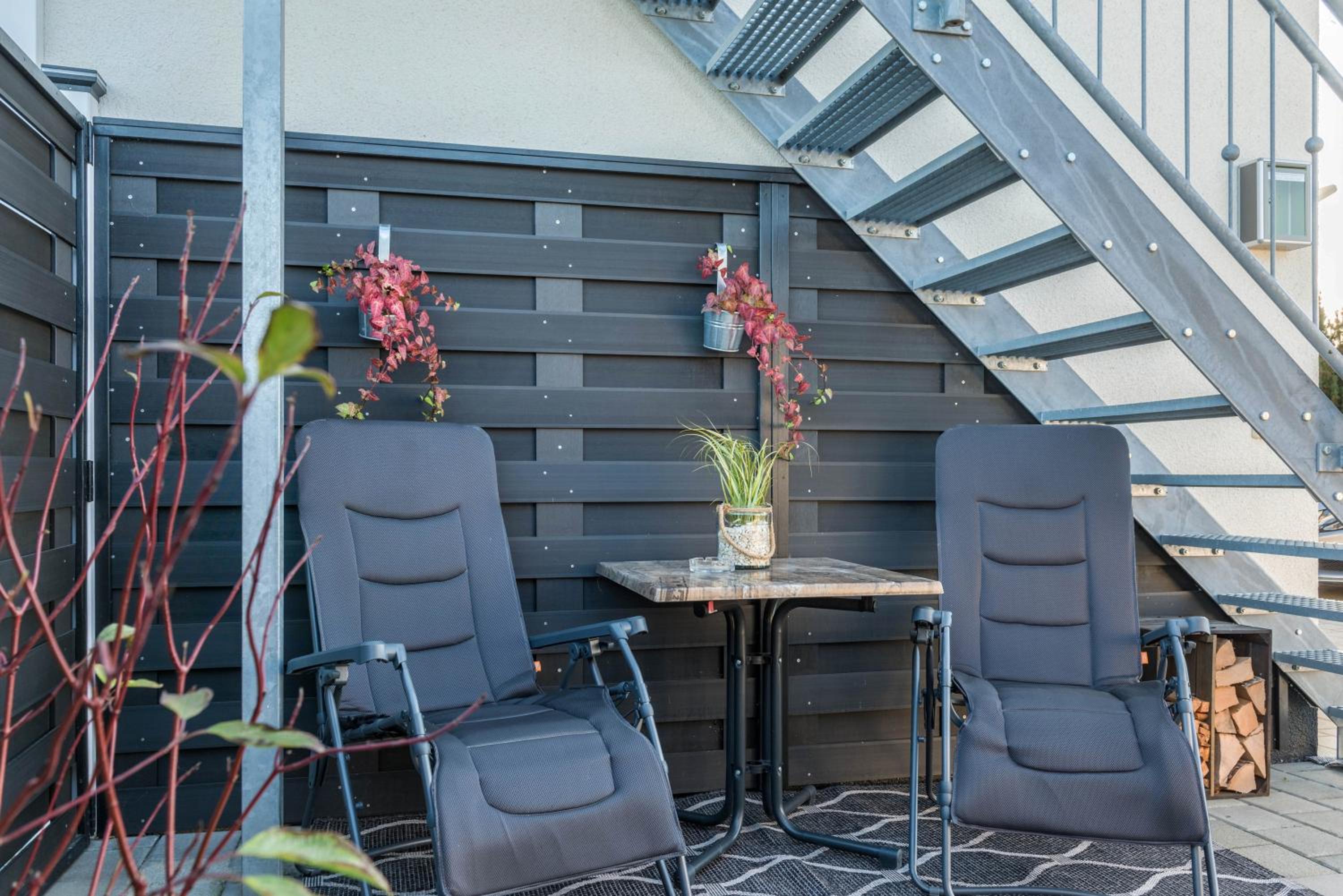 One-Bedroom Apartment with Garden View photo 3