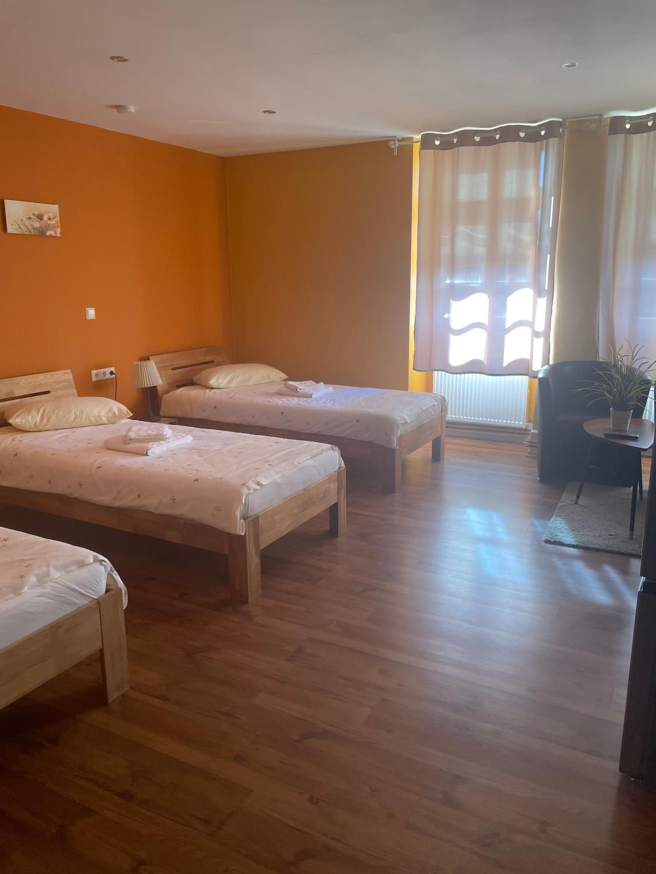 Triple Room With Private External Bathroom photo 2