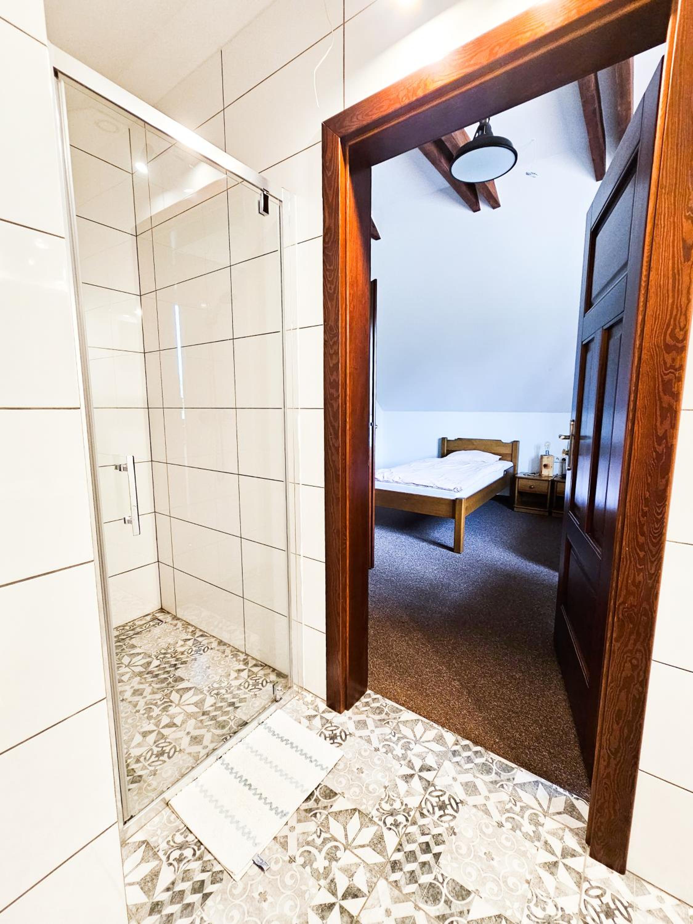Superior Twin Room - Photo 4