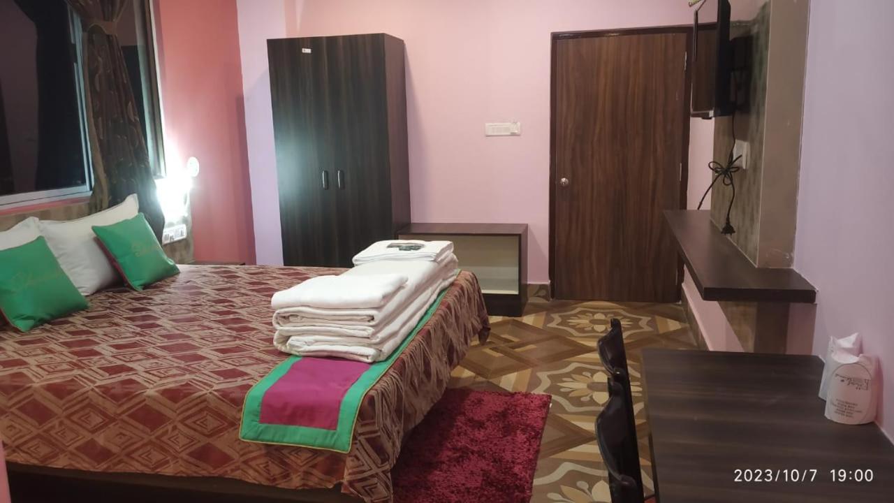 Deluxe Room - Photo 34