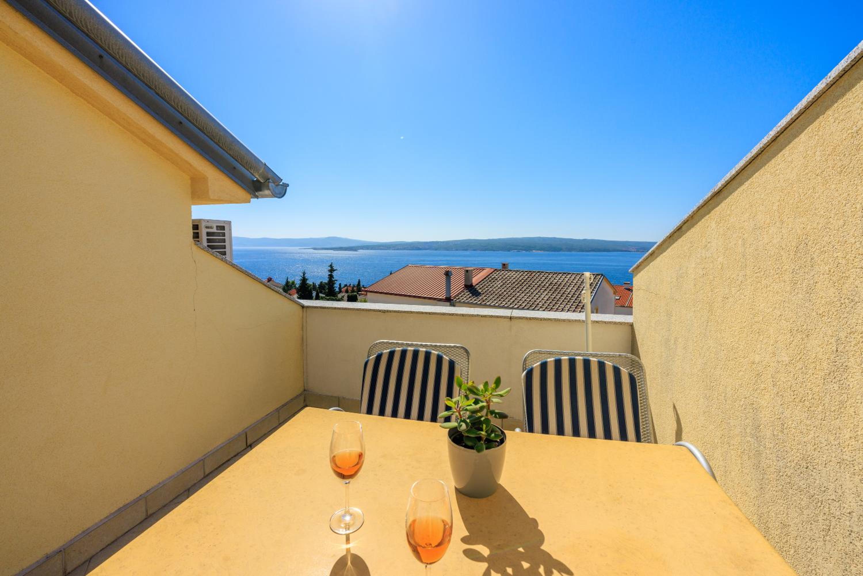 Apartment with Sea View photo 3