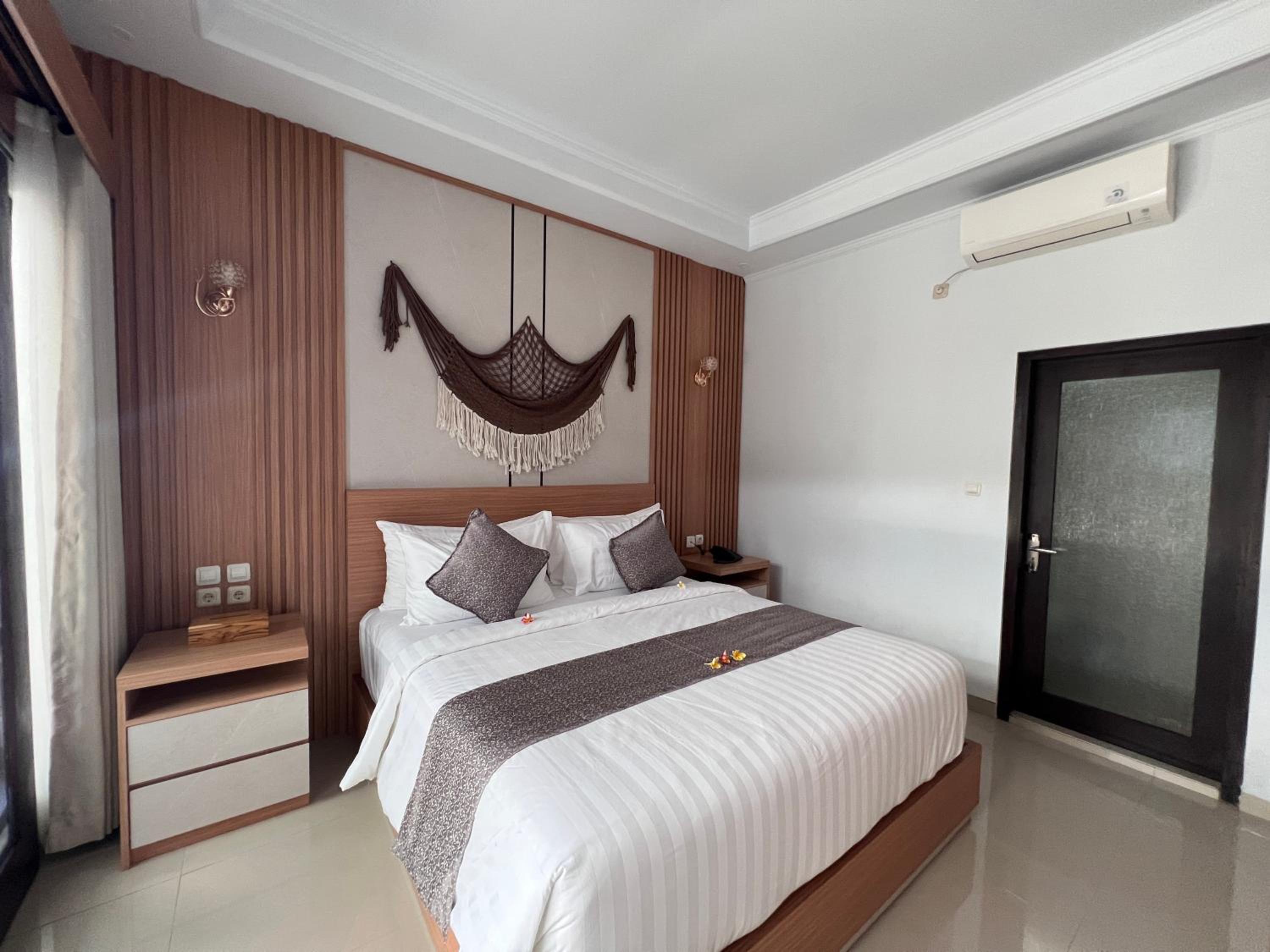 Double Room - Free Shuttle to Banjar Nyuh Harbor (1 Way) - Photo 16