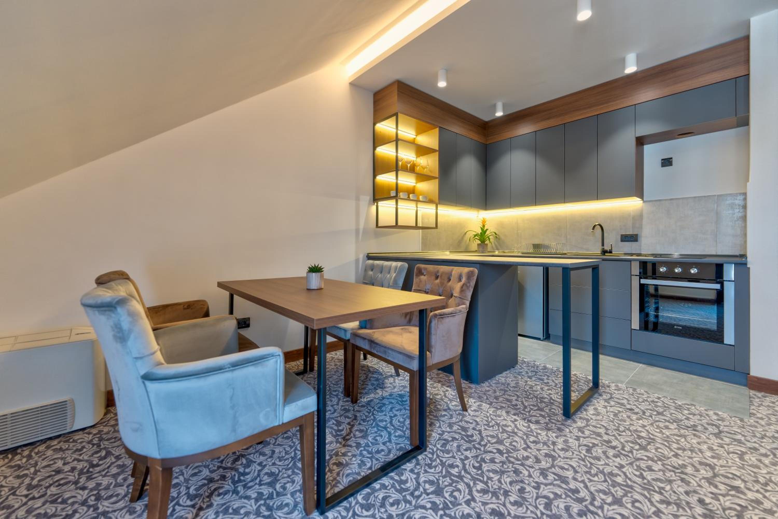 Duplex Apartment - Photo 6