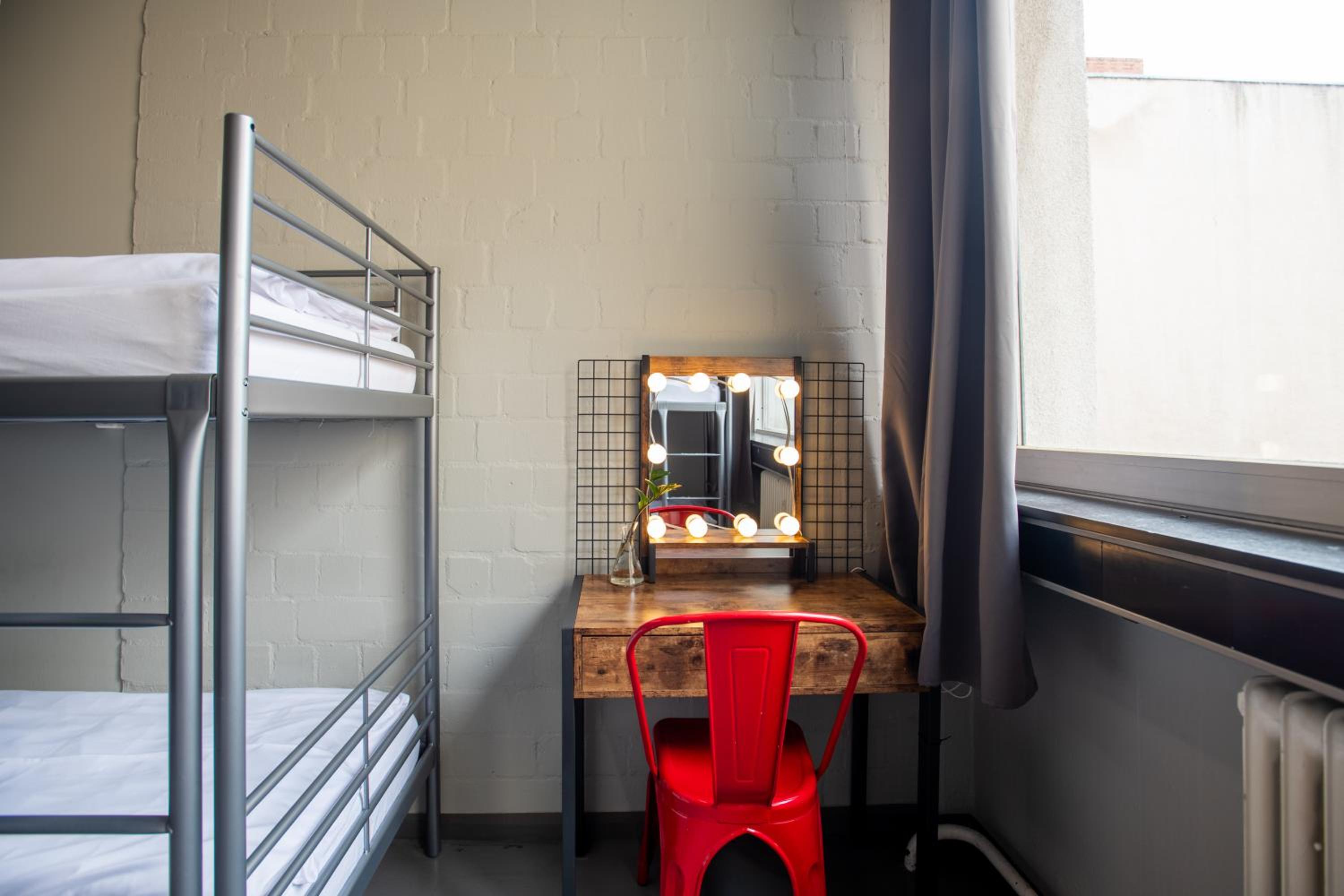 Bed In 4-Bed Female Dormitory Room (18 - 40 Years) photo 3