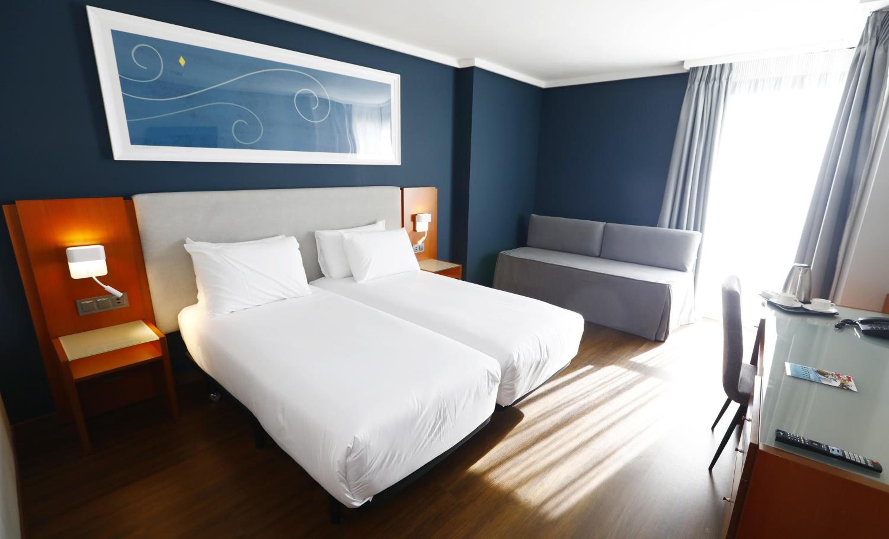 Standard Triple Room - Photo 5