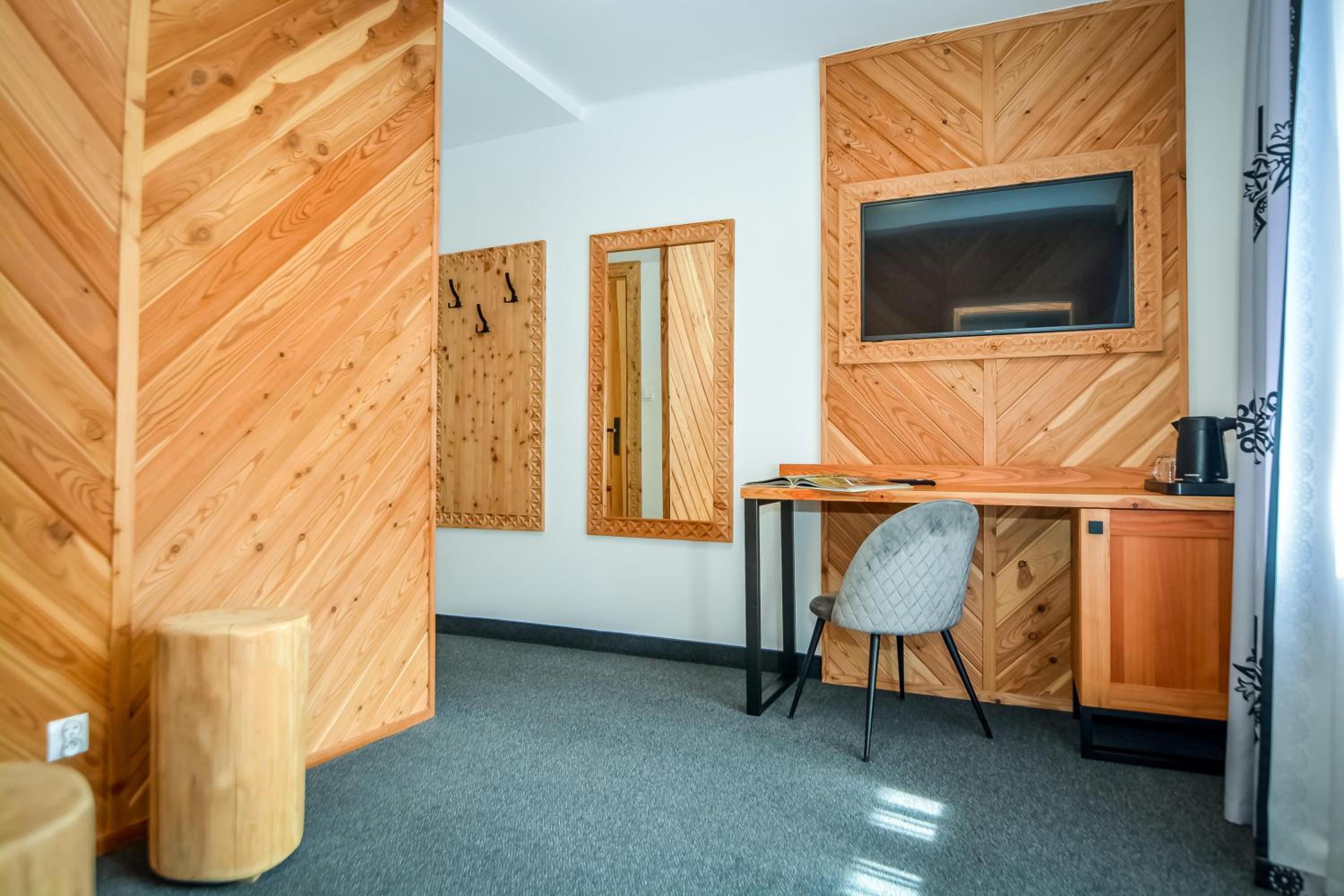 Premium Double Room with Mountain View photo 1