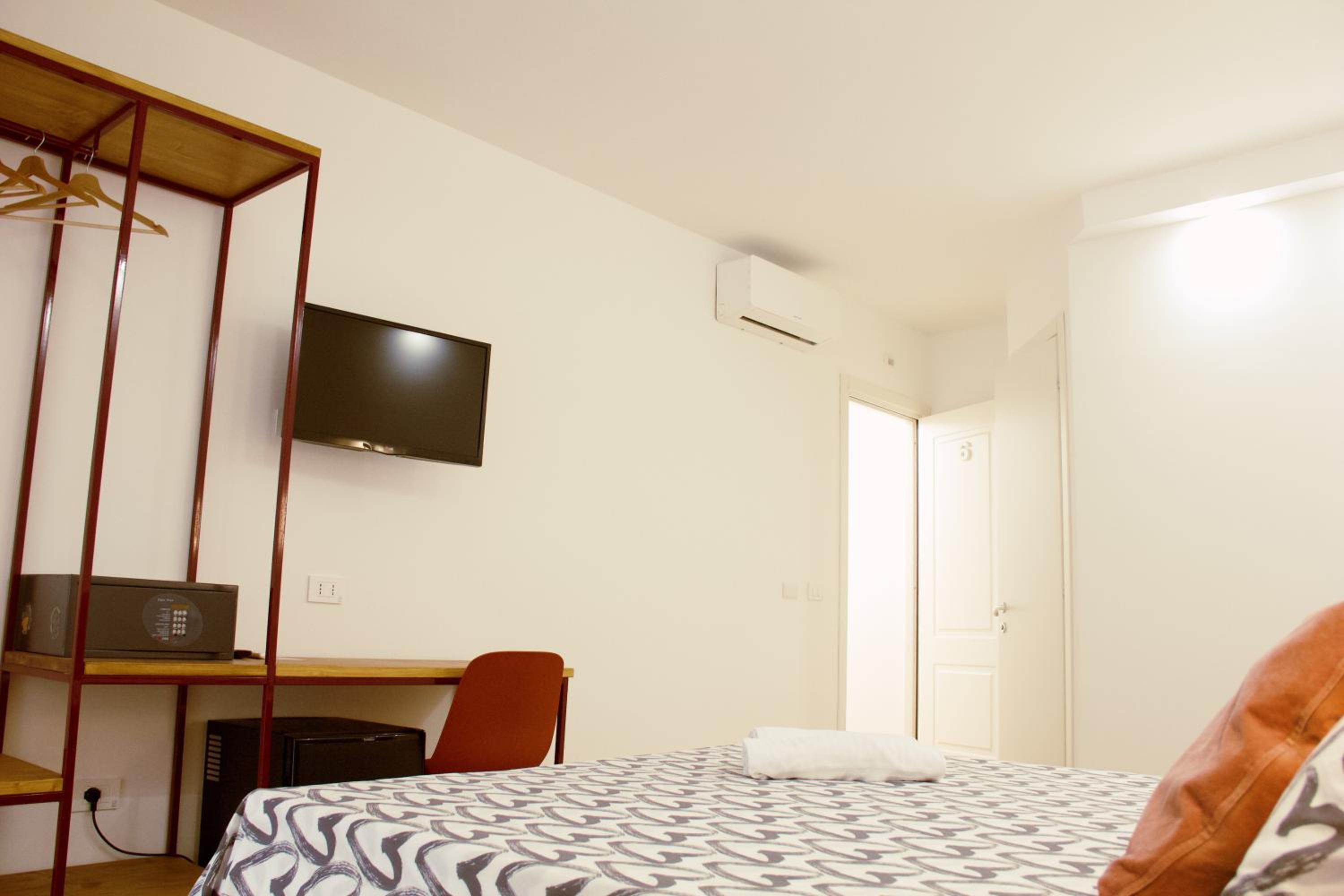 Deluxe Triple Room - Annex Building photo 2
