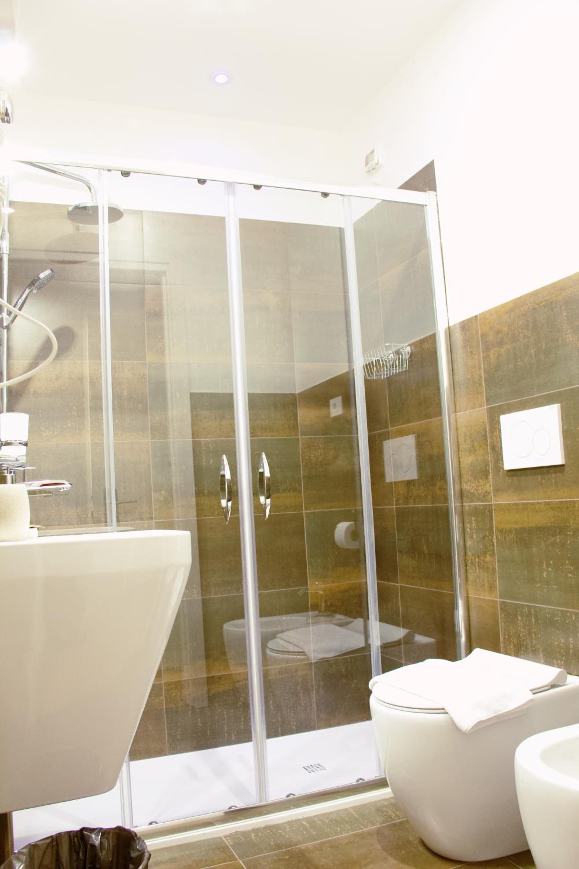 Deluxe Triple Room - Annex Building photo 2